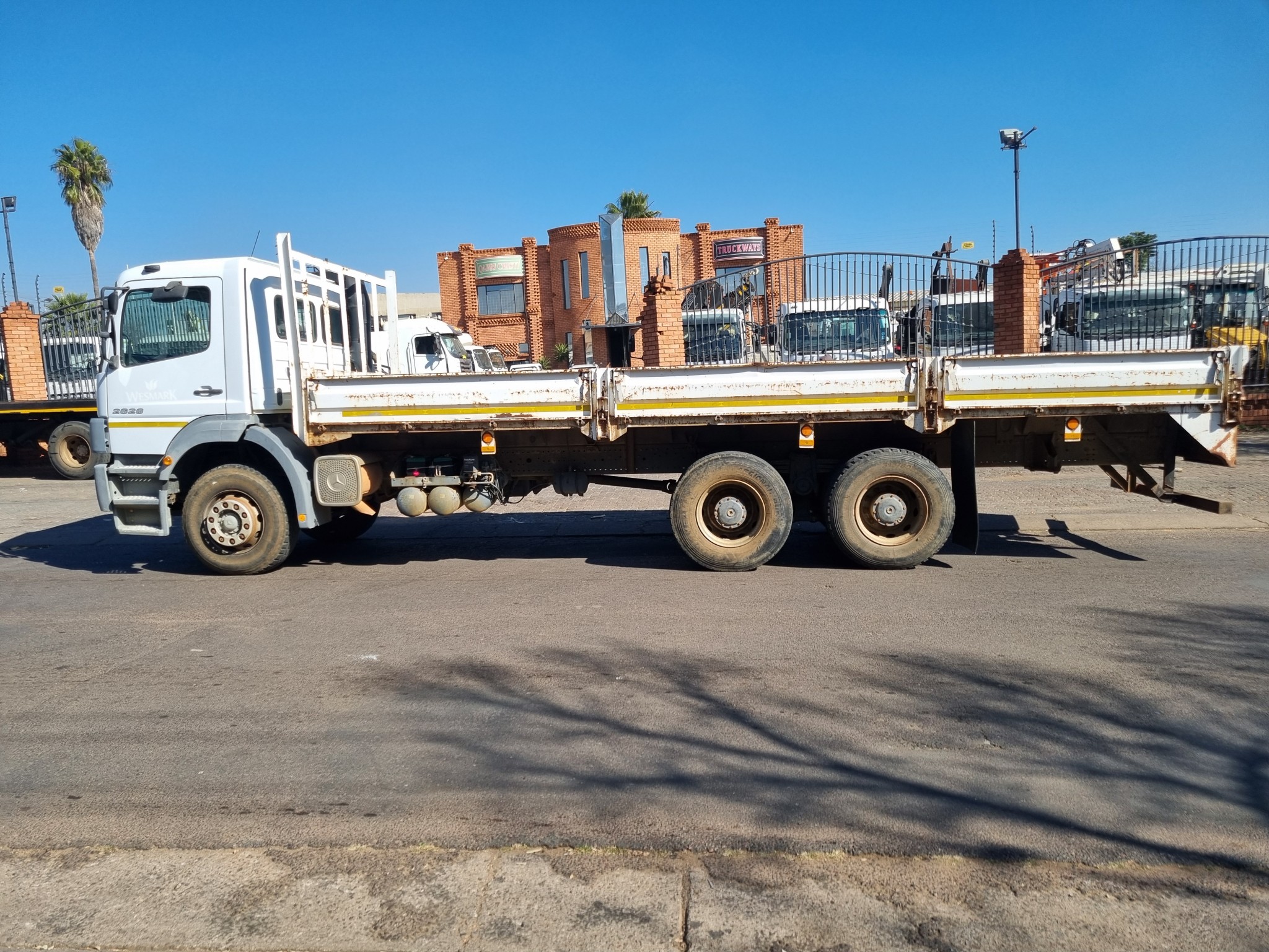 2002 MERCEDES BENZ 2628 ATEGO 12TON DROPSIDE BODY - Image 4
