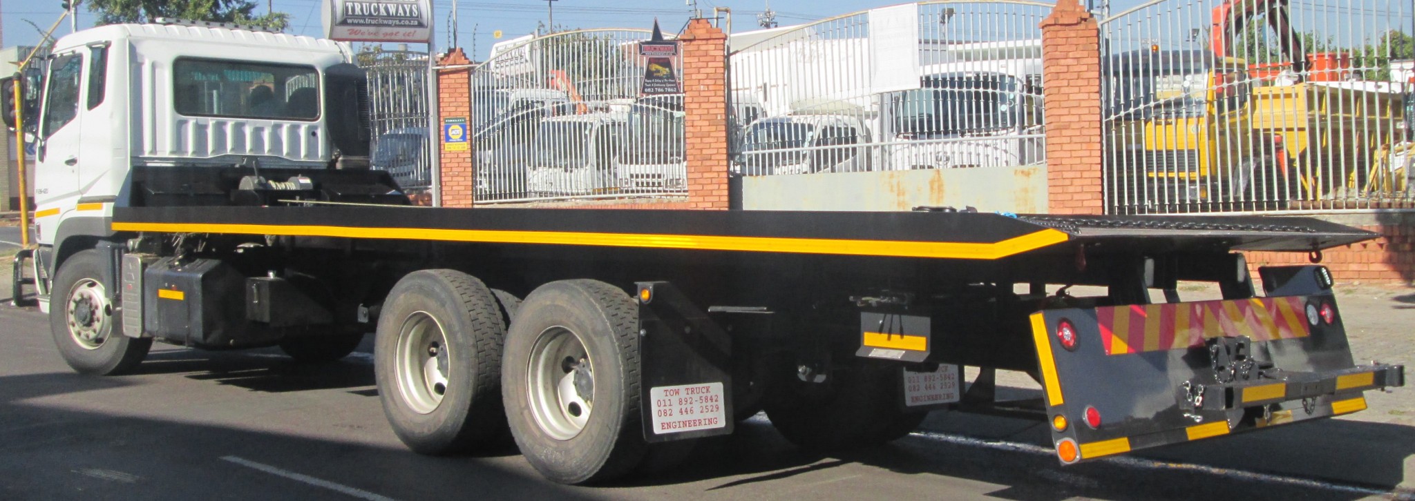 2013 MITSHUBISHI FUSO 26-420 12TON ROLLBACK - Image 5