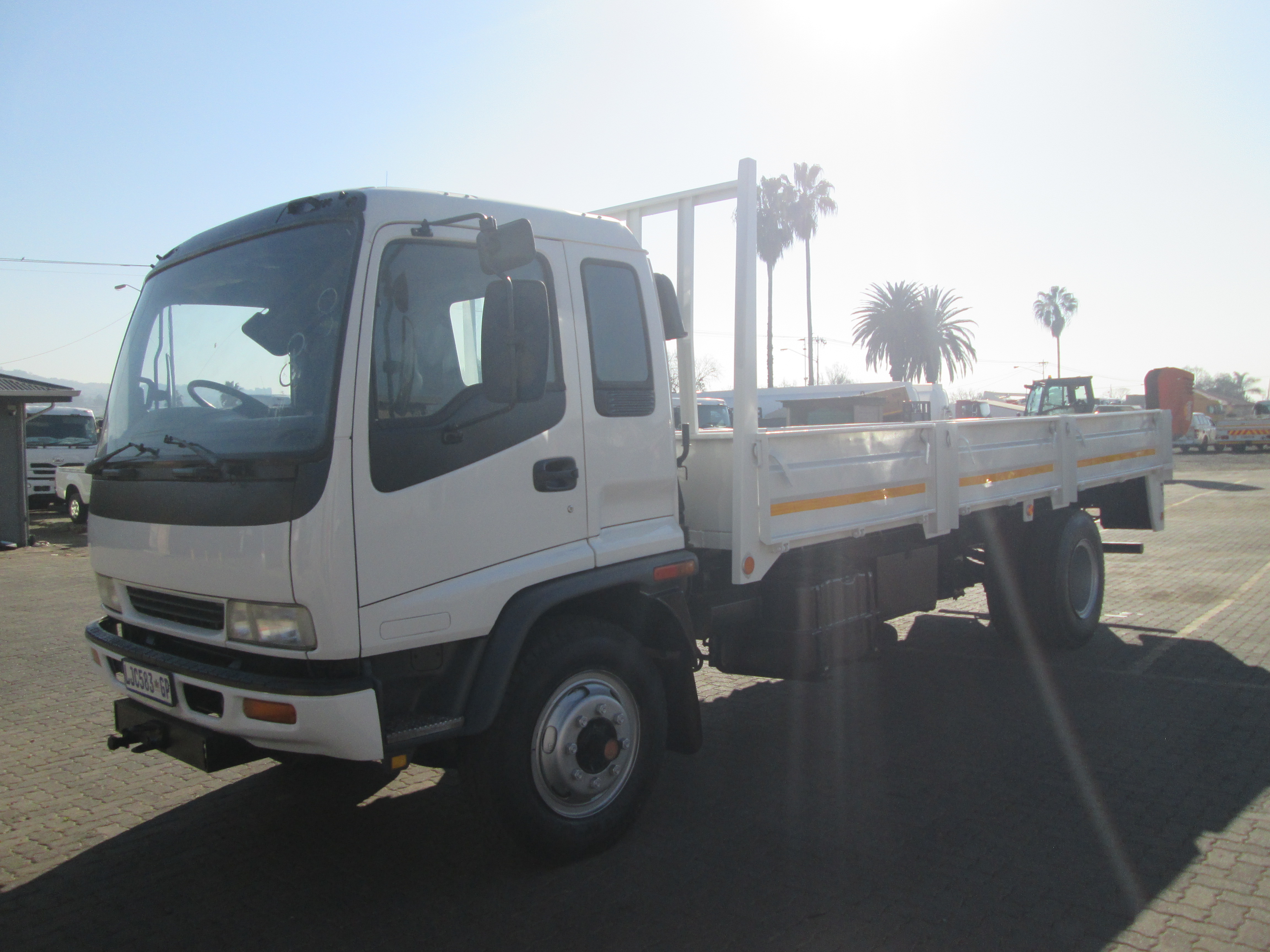 2000 ISUZU FTR800 8TON DROPSIDE BODY TRUCK - 099241KM - Image 3