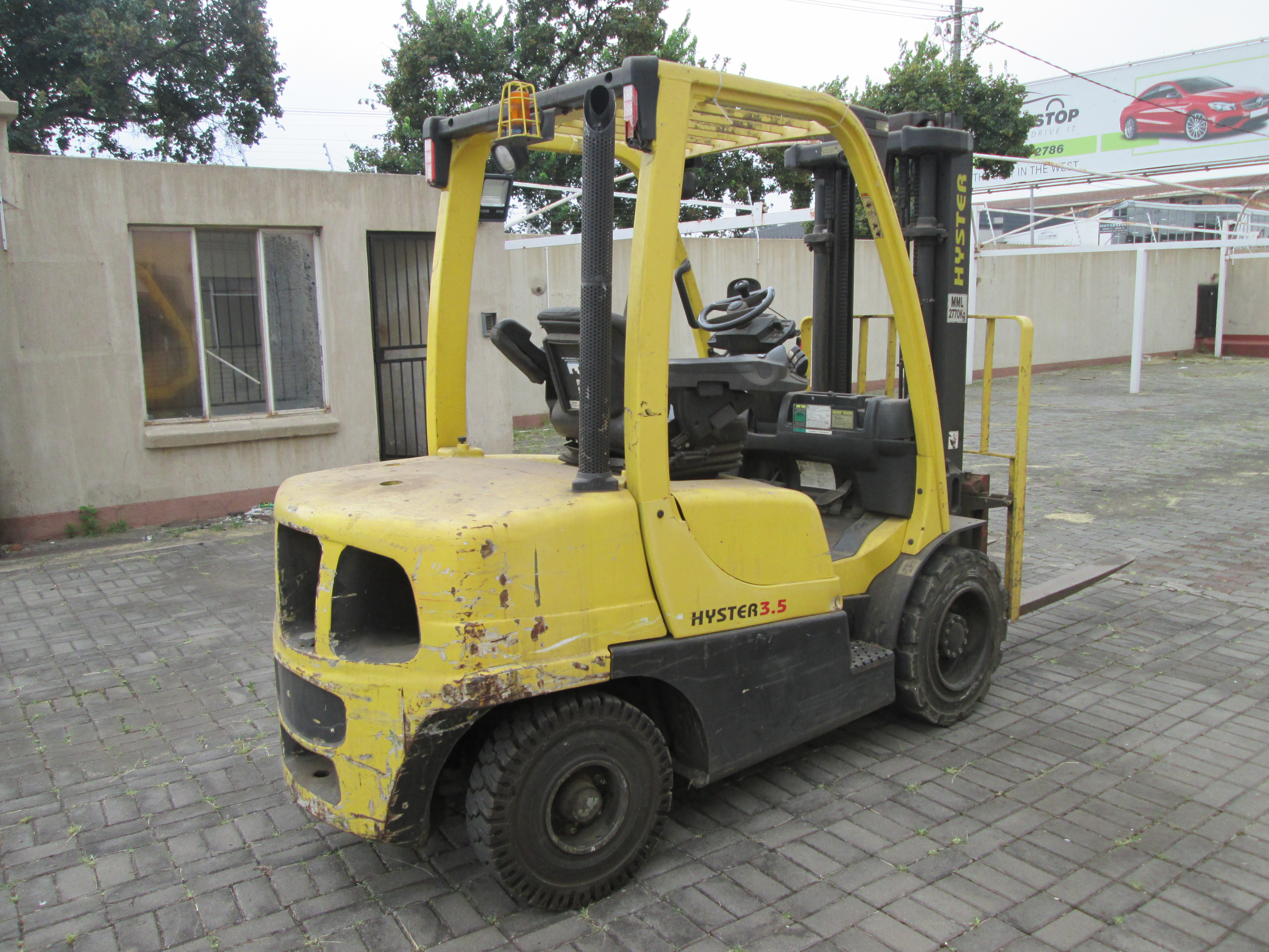 2011 HYSTER 3.5TON FORKLIFT - Image 7