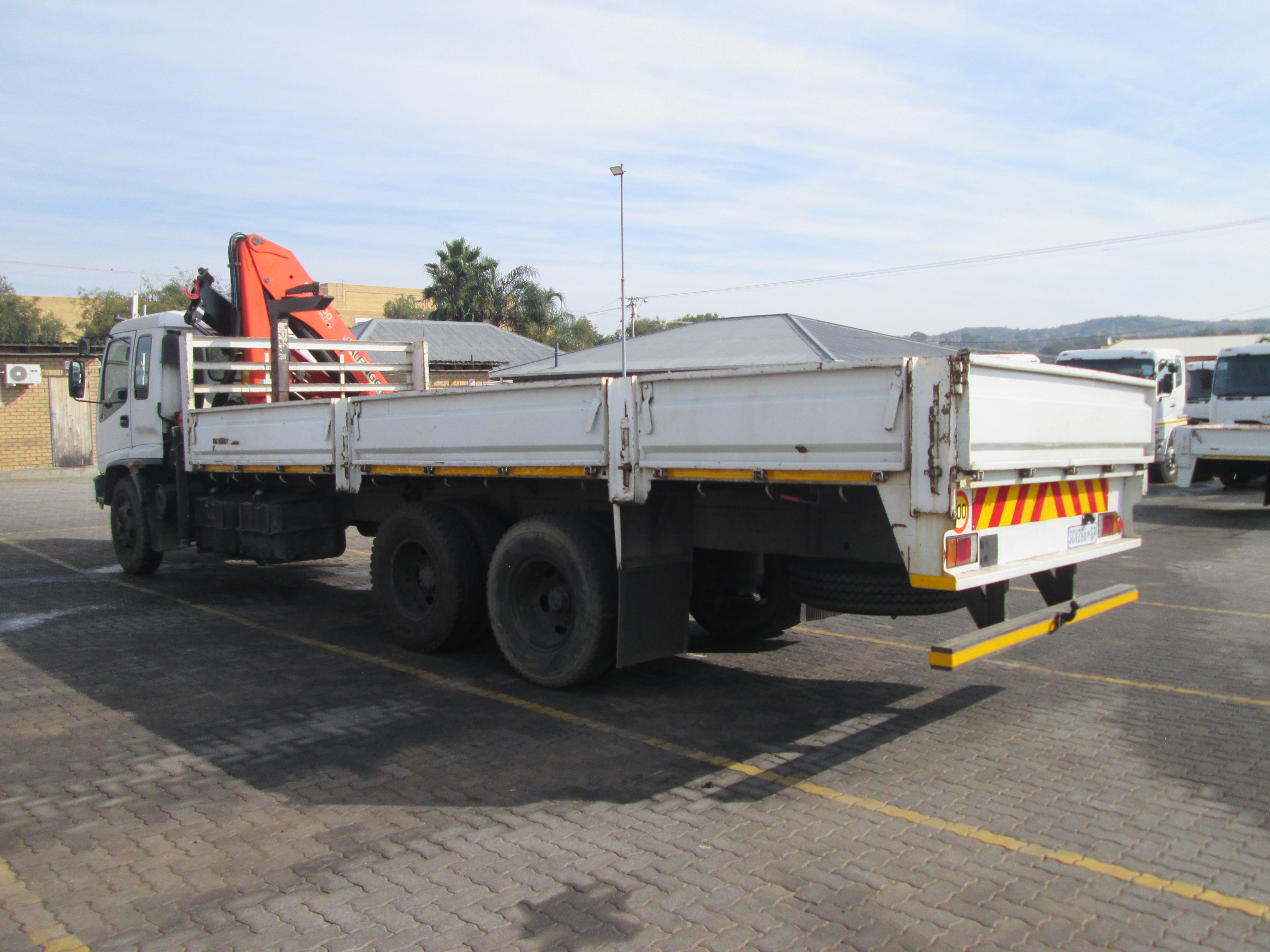 2005 ISUZU FTM1200 12TON DROPSIDE WITH PK15500 CRANE 603317KM - Image 5
