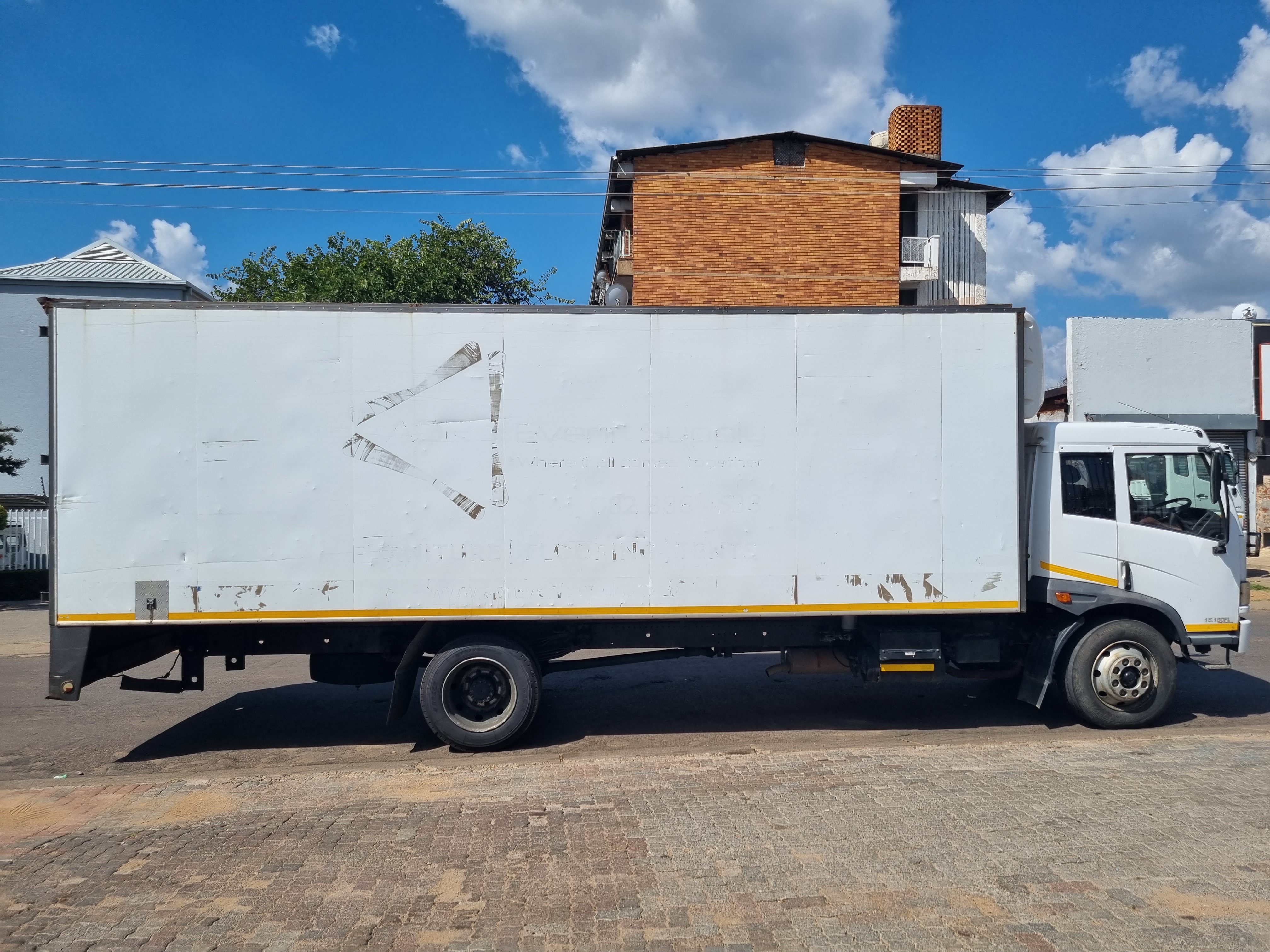 2018 FAW 15.180 8TON CLOSED BODY - Image 8