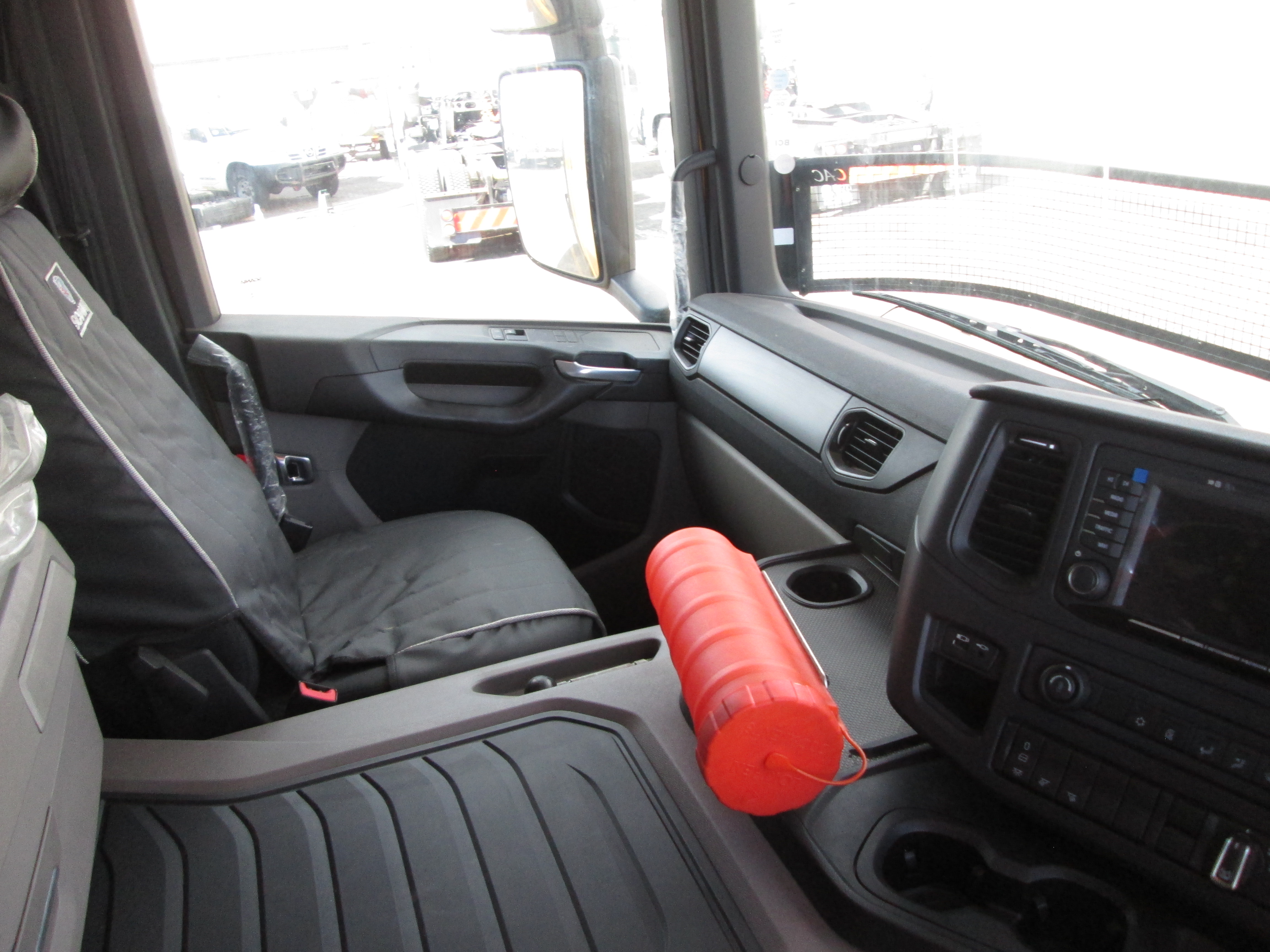 2023 Scania P410 Truck Tractor 72KM - Image 15