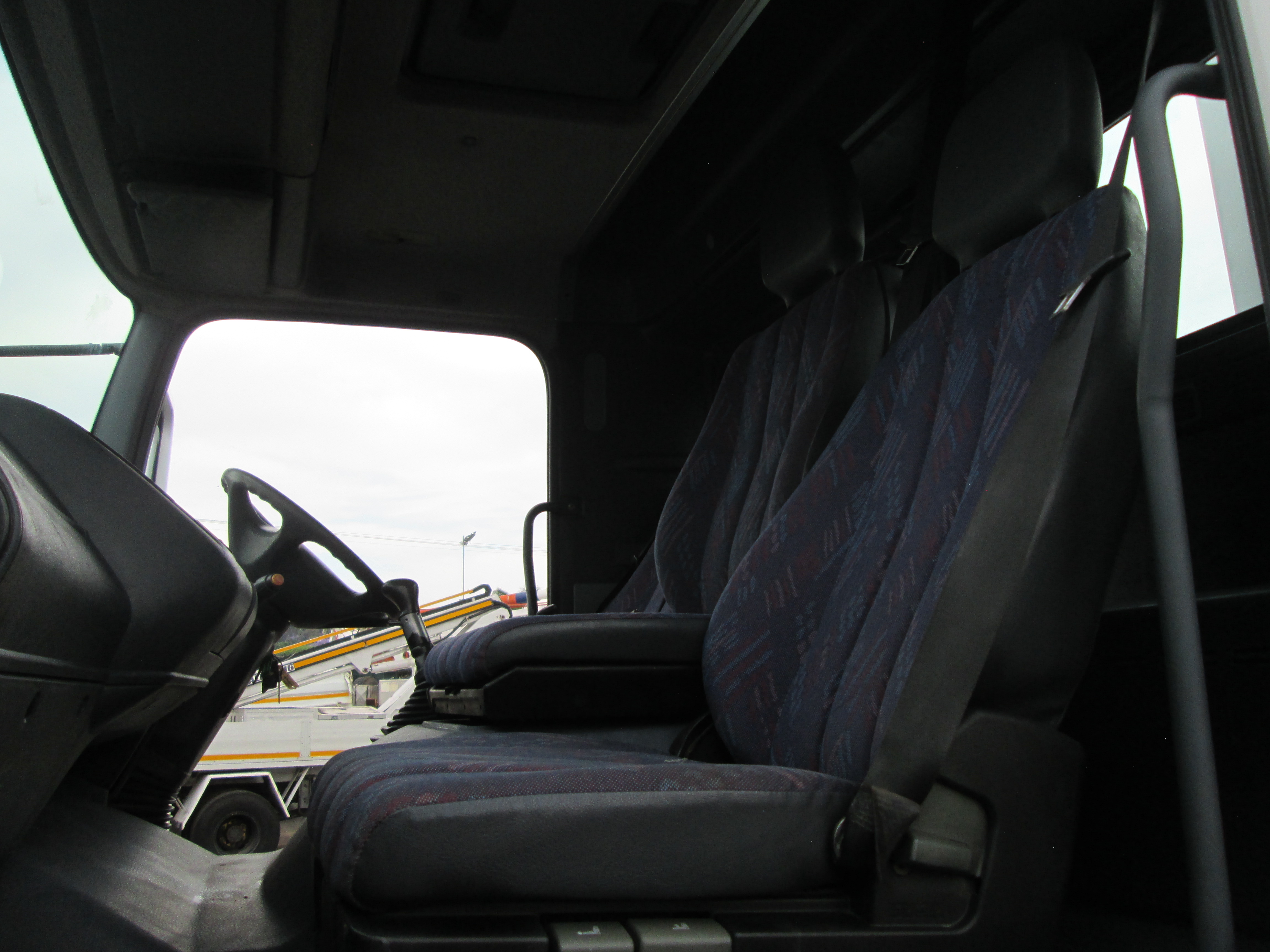2002 MERCEDES BENZ 2628 ATEGO 16TON DROPSIDE BODY 609316KM - Image 15