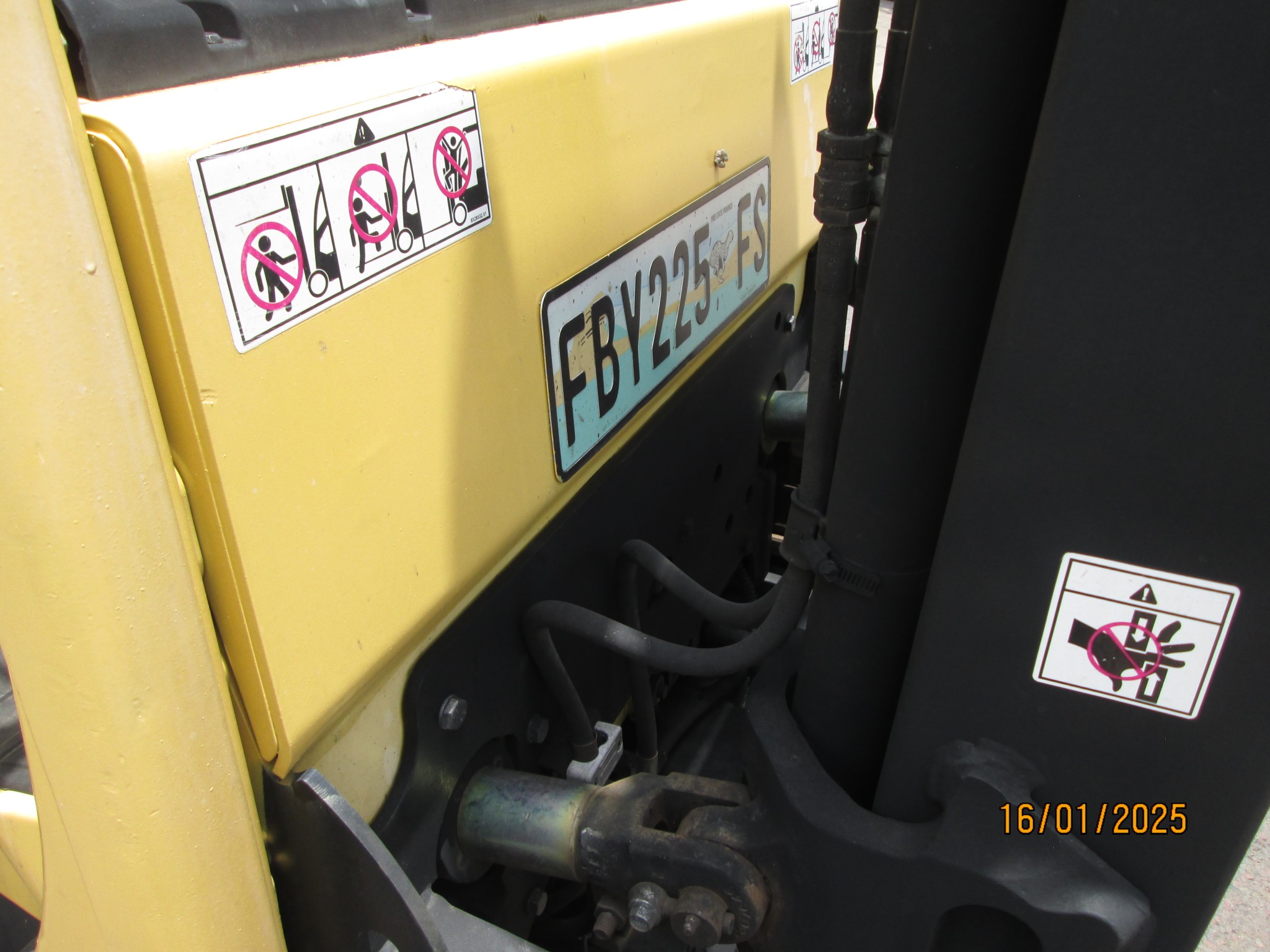 2012 HYSTER H3 OFT 2.4TON FORKLIFT - Image 8