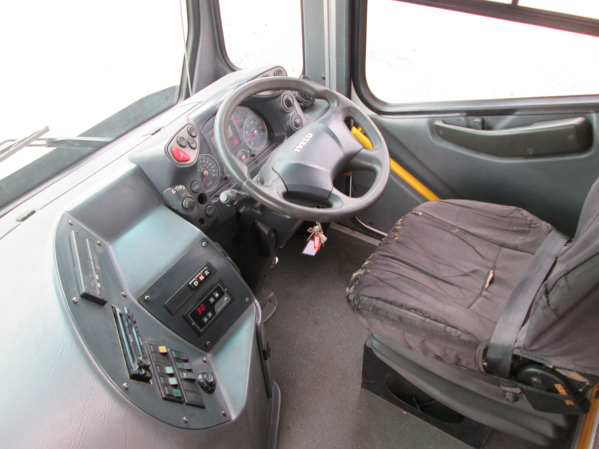 2019 IVECO AFRIWAY 18.28A 65-SEATER BUS - Image 12