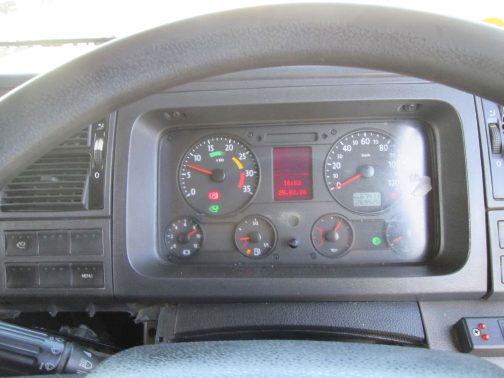 2016 VW CONSTELLATION 24.250 12TON CURTAIN SIDES - 269526KM - Image 13