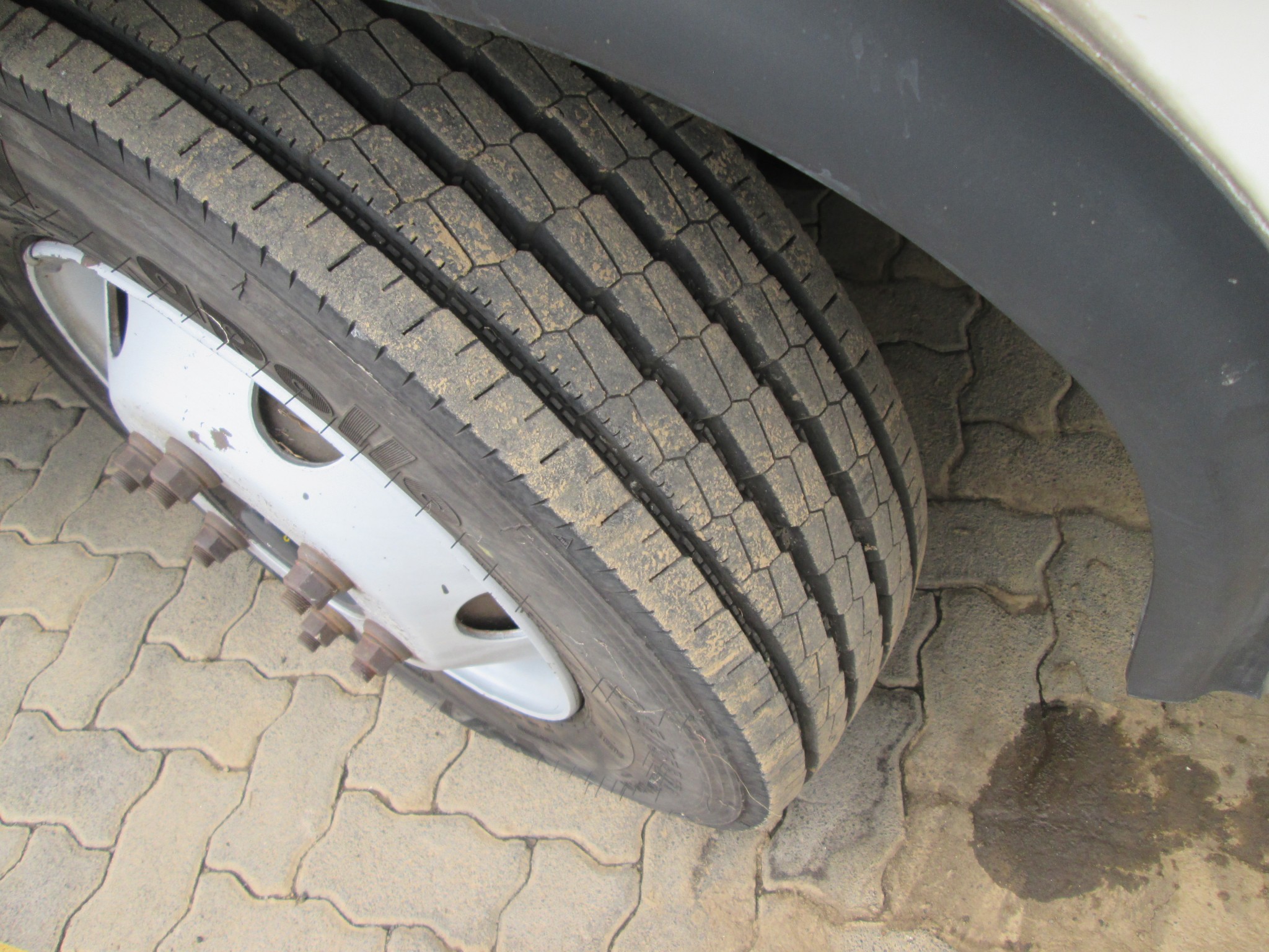 2010 VOLKSBUS 9-150 32 SEATER BUS - Image 13