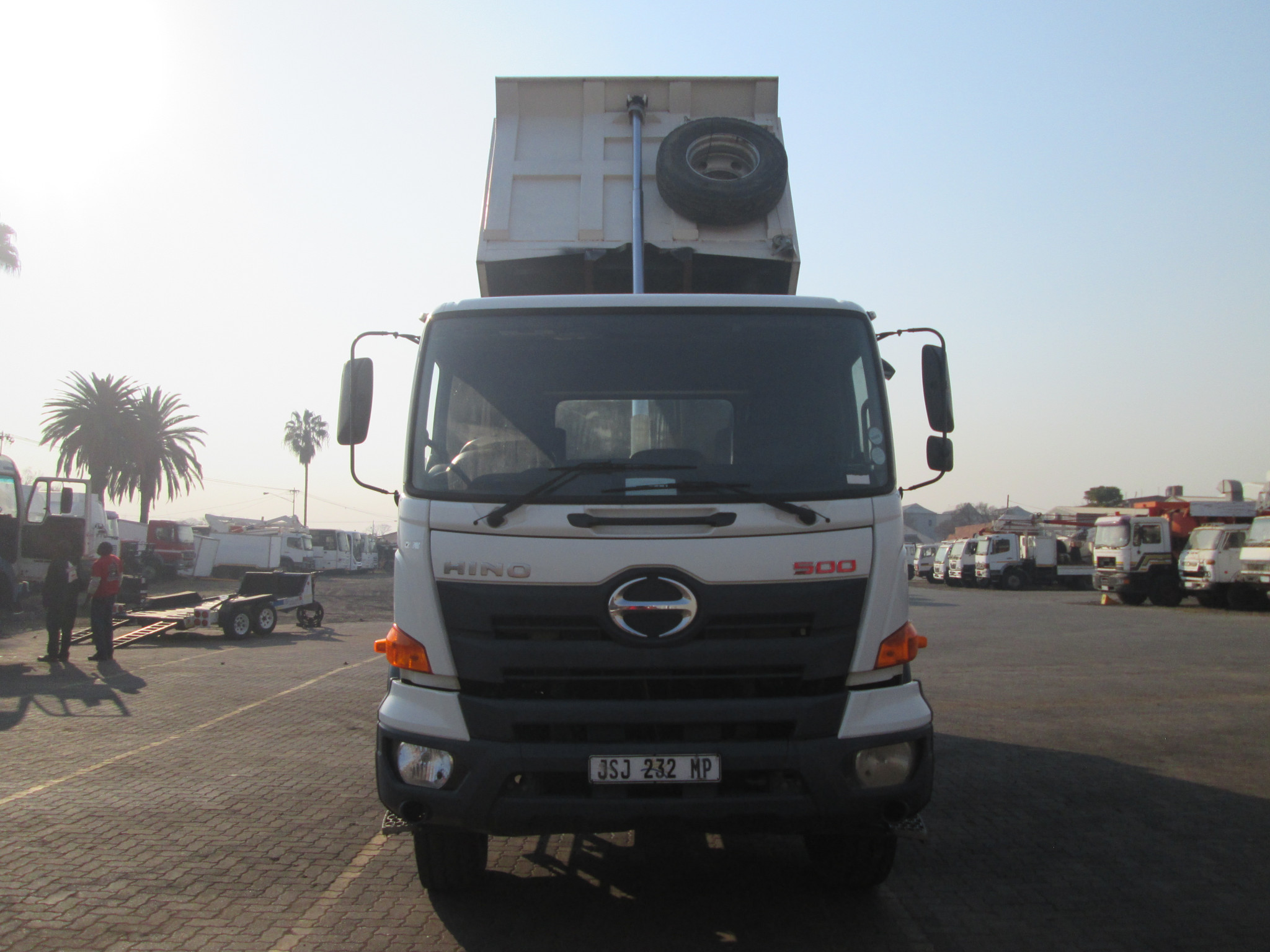 2019 HINO 500 2836 10CUBE TIPPER 51805KM - Image 10