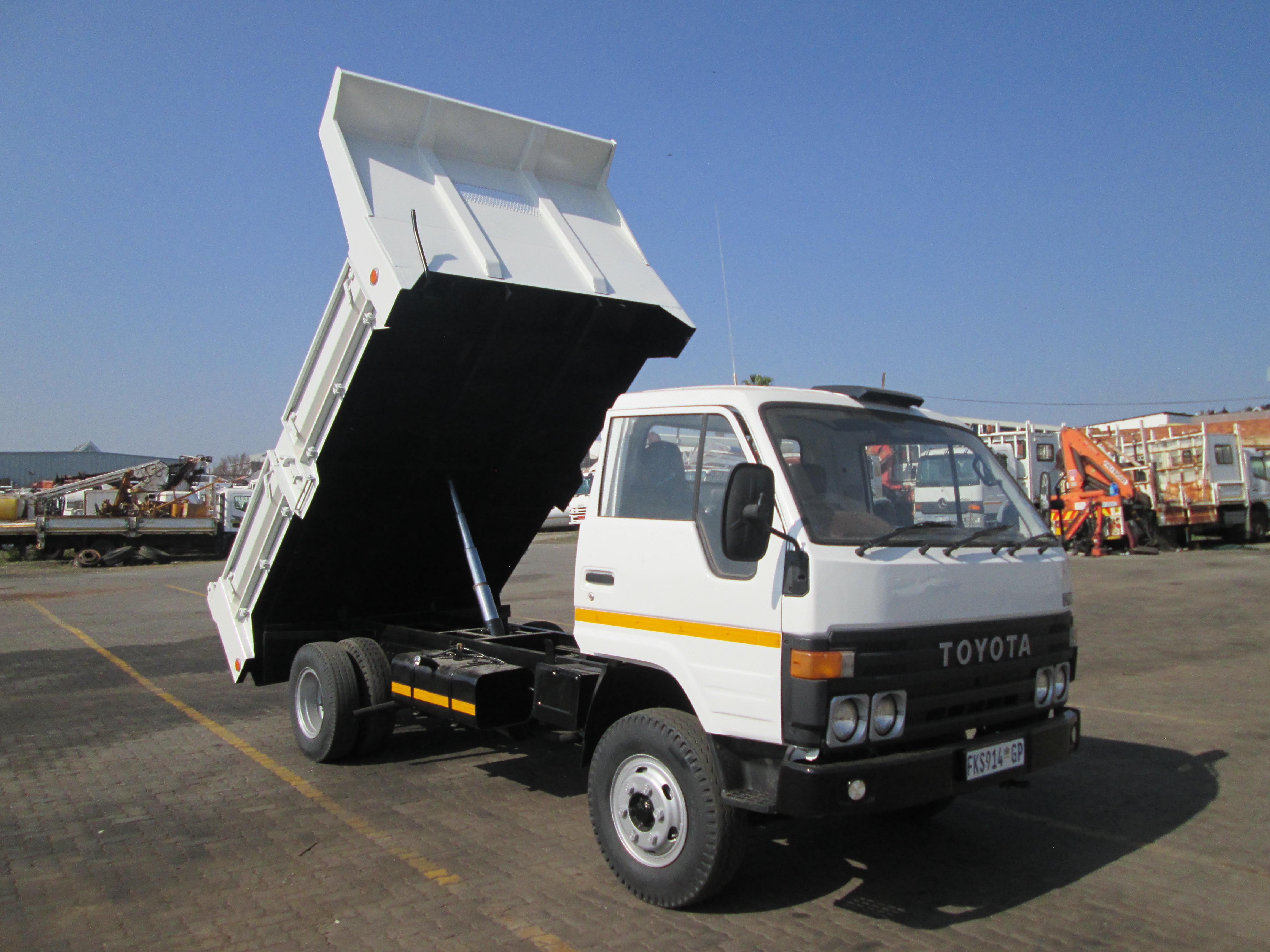 1991 TOYOTA DYNA ADE364 3TON DROPSIDE TIPPER - 333350KM - Image 13