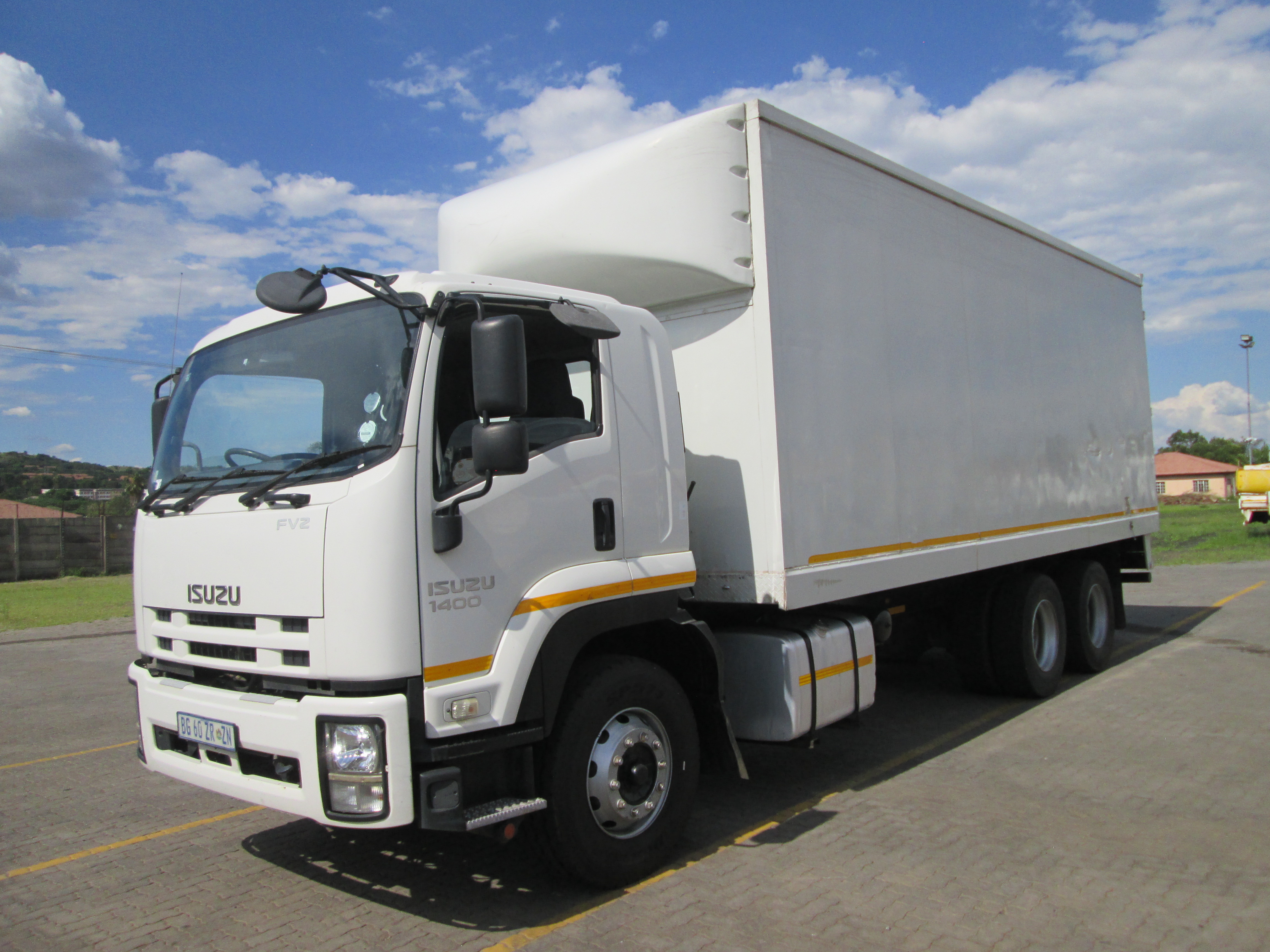 2020 ISUZU FVZ1400 14TON CLOSED BODY - Image 3