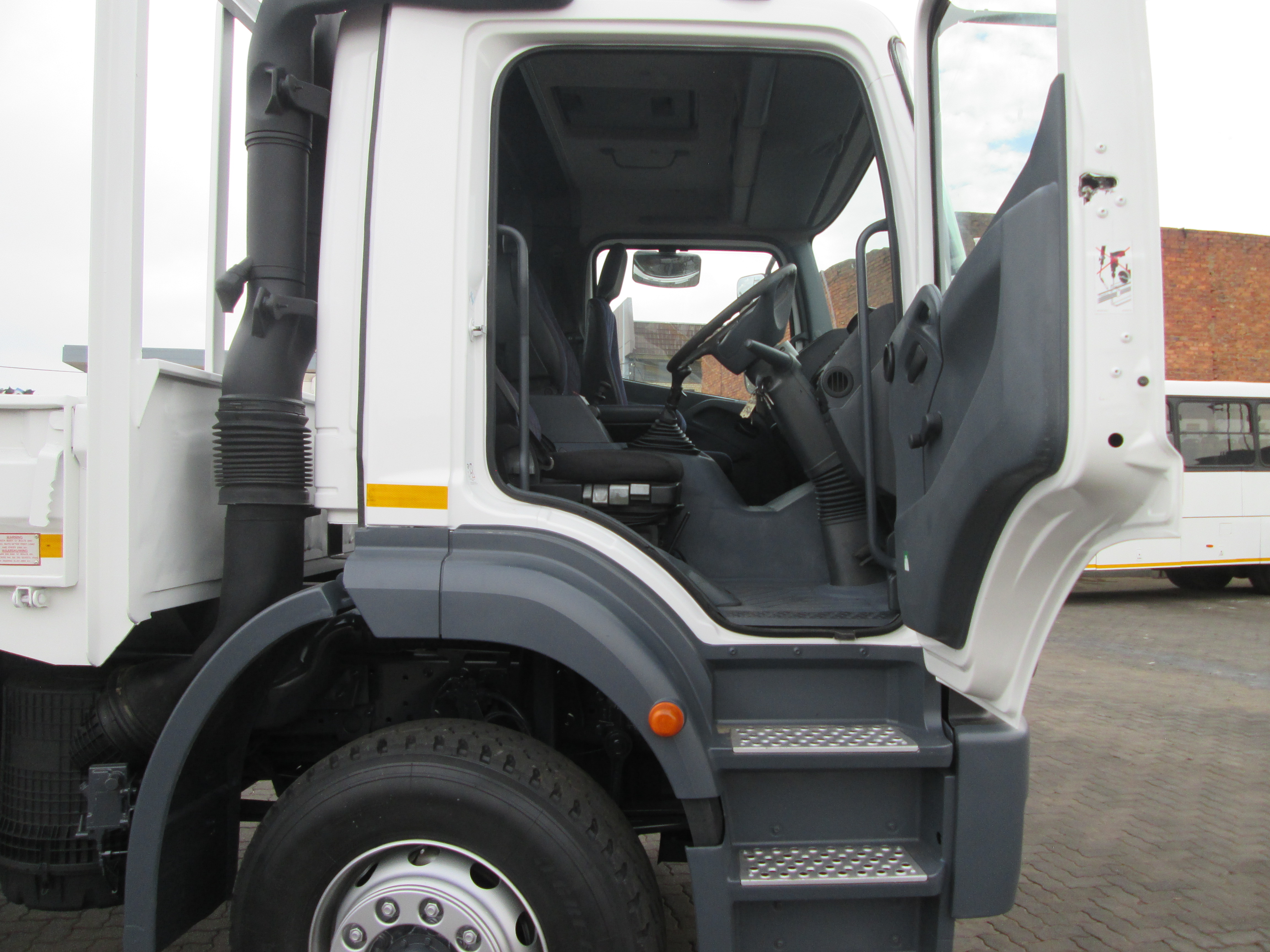 2002 MERCEDES BENZ 2628 ATEGO 16TON DROPSIDE BODY 609316KM - Image 9