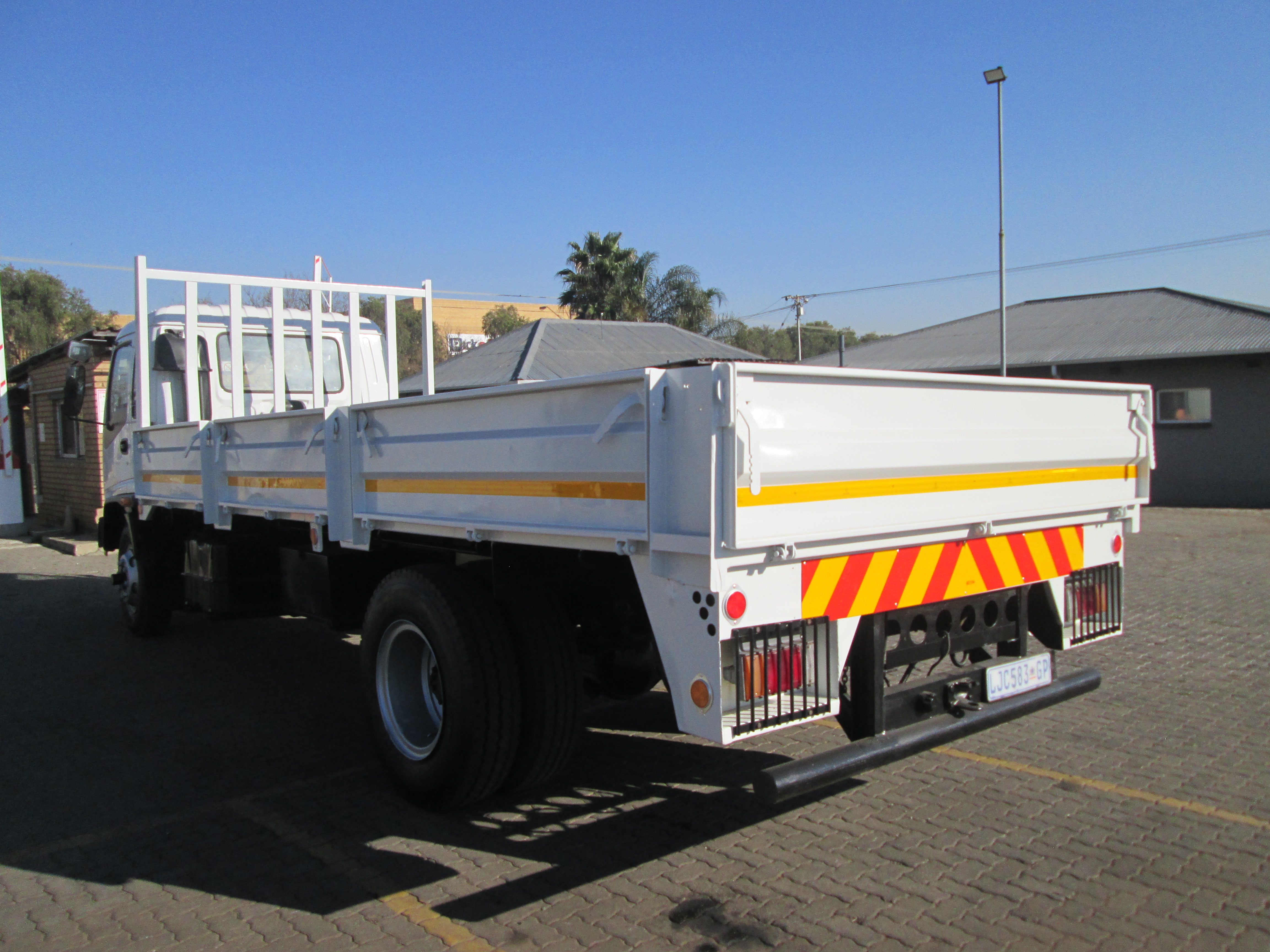 2000 ISUZU FTR800 8TON DROPSIDE BODY TRUCK - 099241KM - Image 5