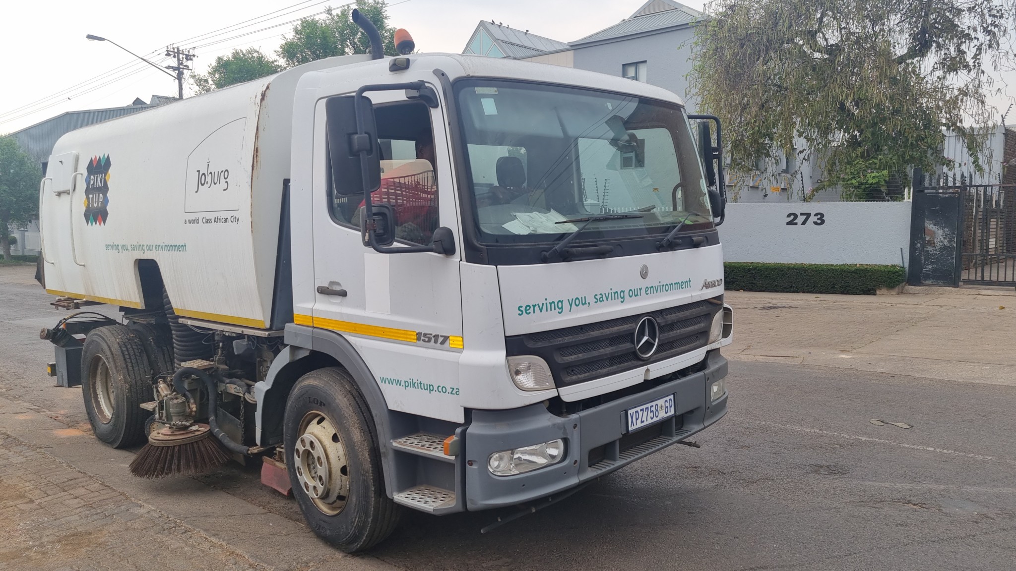 2008 MERCEDES BENZ 1517 ATEGO ROAD SWEEPER