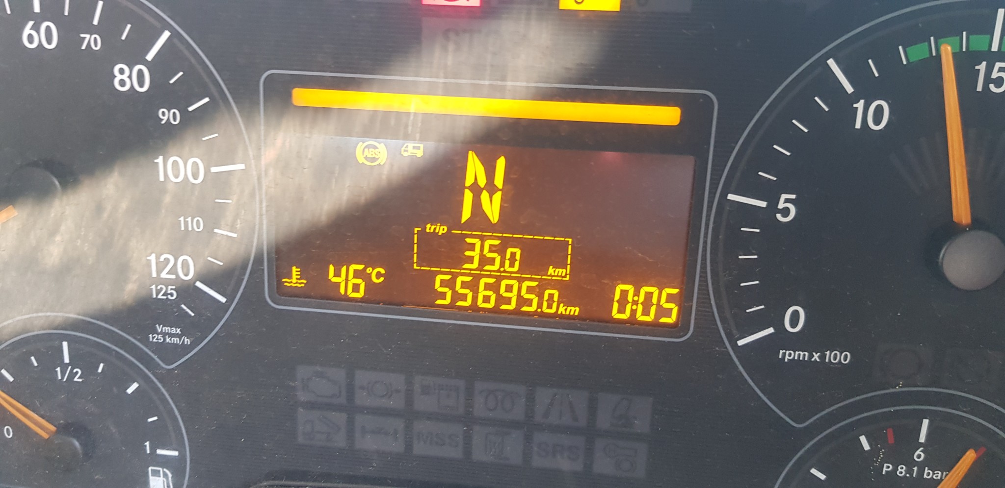 2018 FUSO FJ 16-230 8TON SKIPLOADER - Image 11