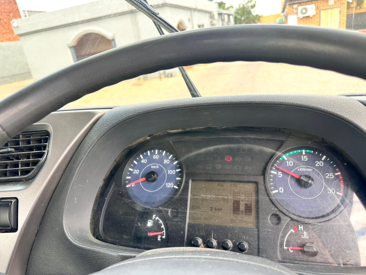 2012 UD PKE250 CRONER 8TON DROPSIDE WITH HIAB X CL 8-1 - Image 11