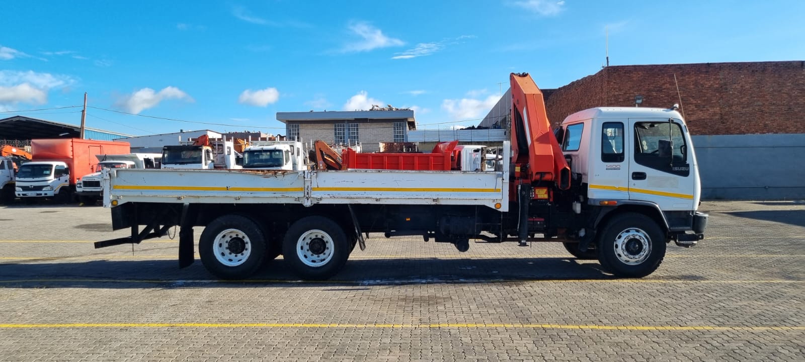 2003 ISUZU FVZ1400 14TON DROPSIDE WITH PALFINGER PK 18080 CRANE  - Image 6