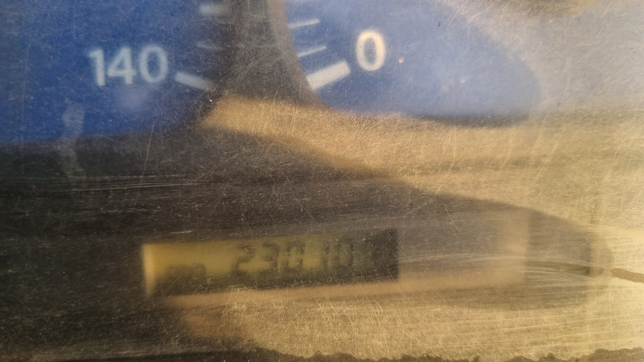 2012 UD330 COMPACTOR - Image 9