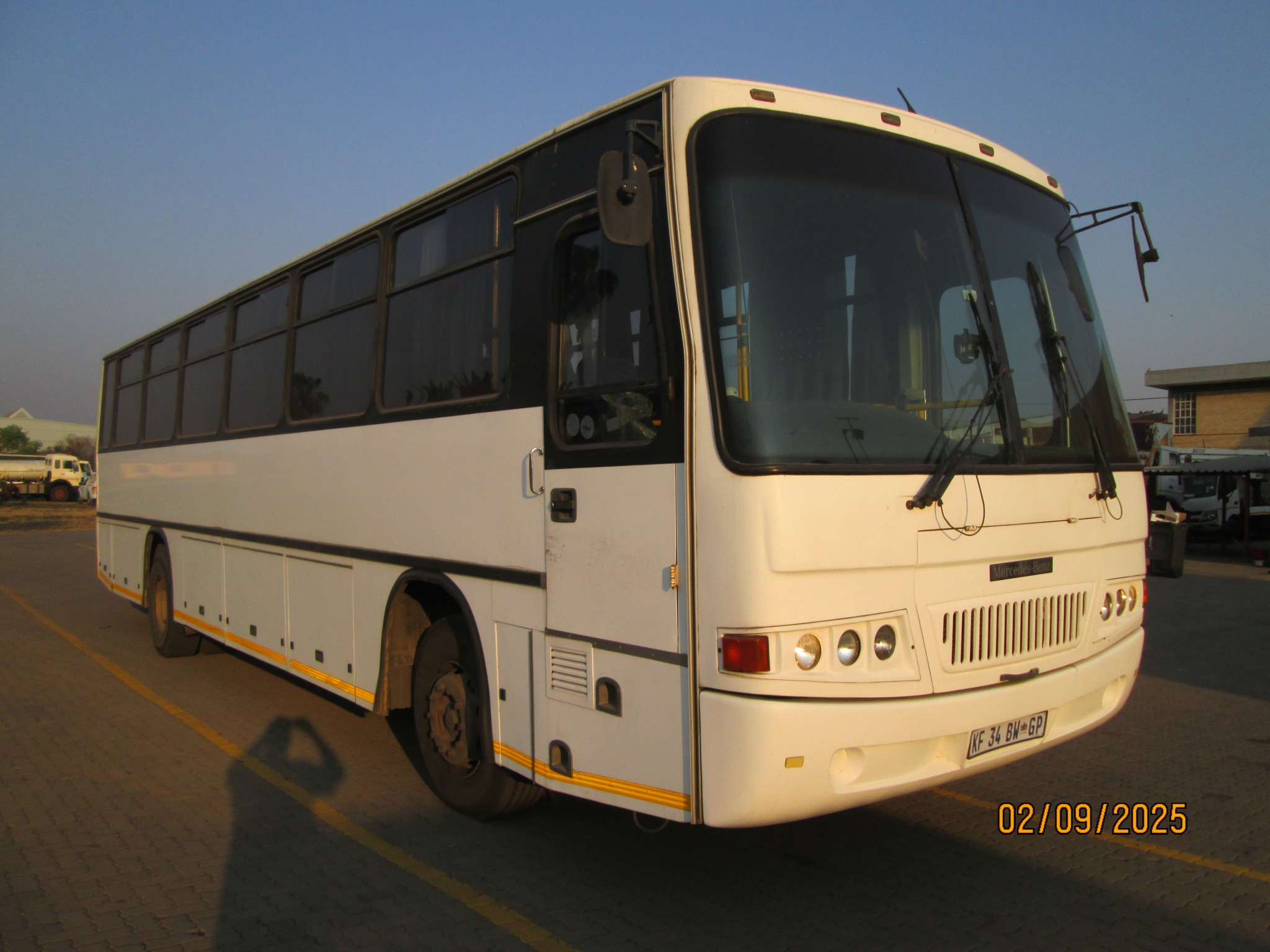2009 MERCEDES BENZ 1730 60 SEATER BUS