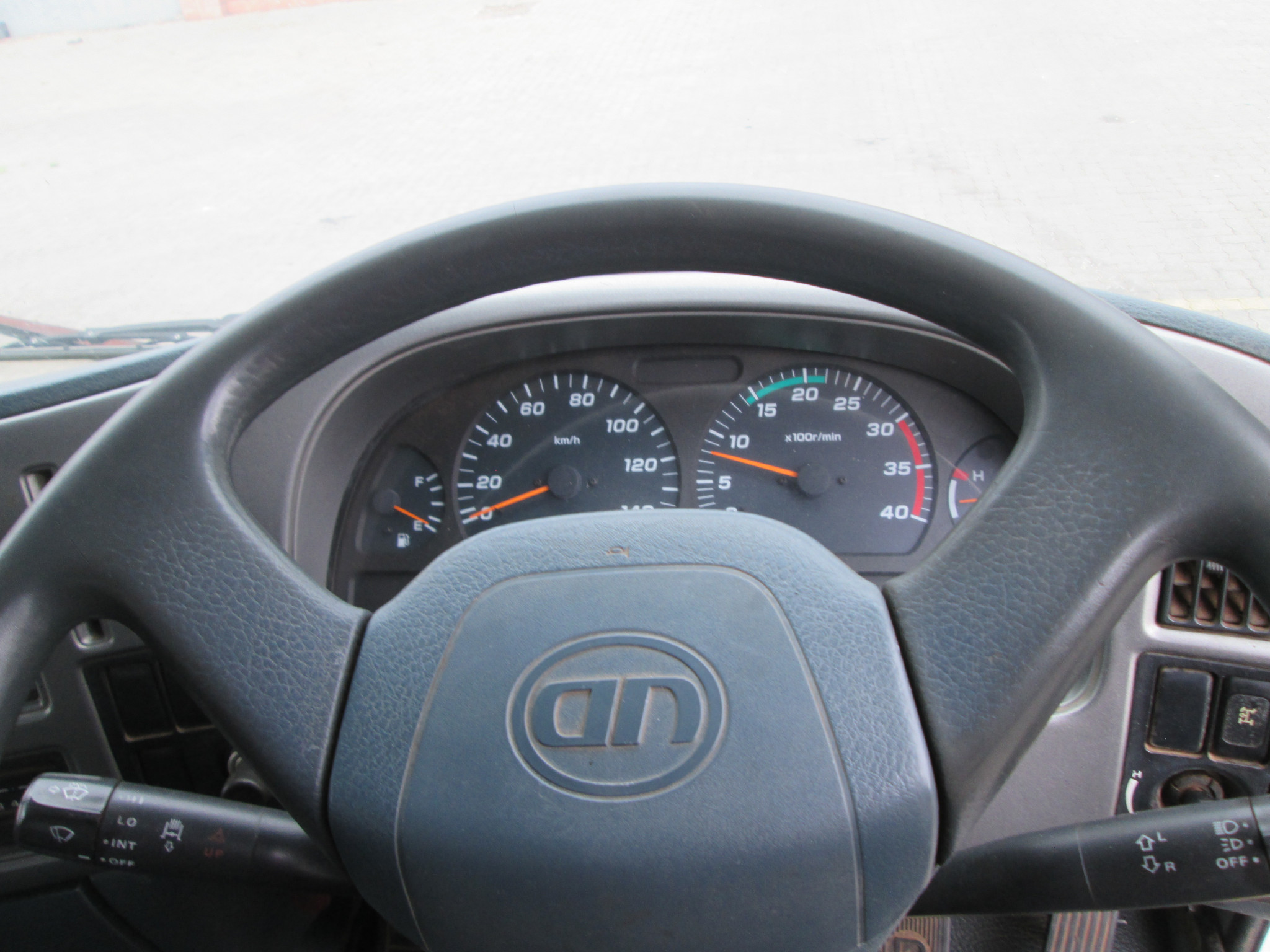 2011 UD TRUCK UD80 8TON DROPSIDE WITH FASSI F65 CRANE & CREWCAB - Image 15