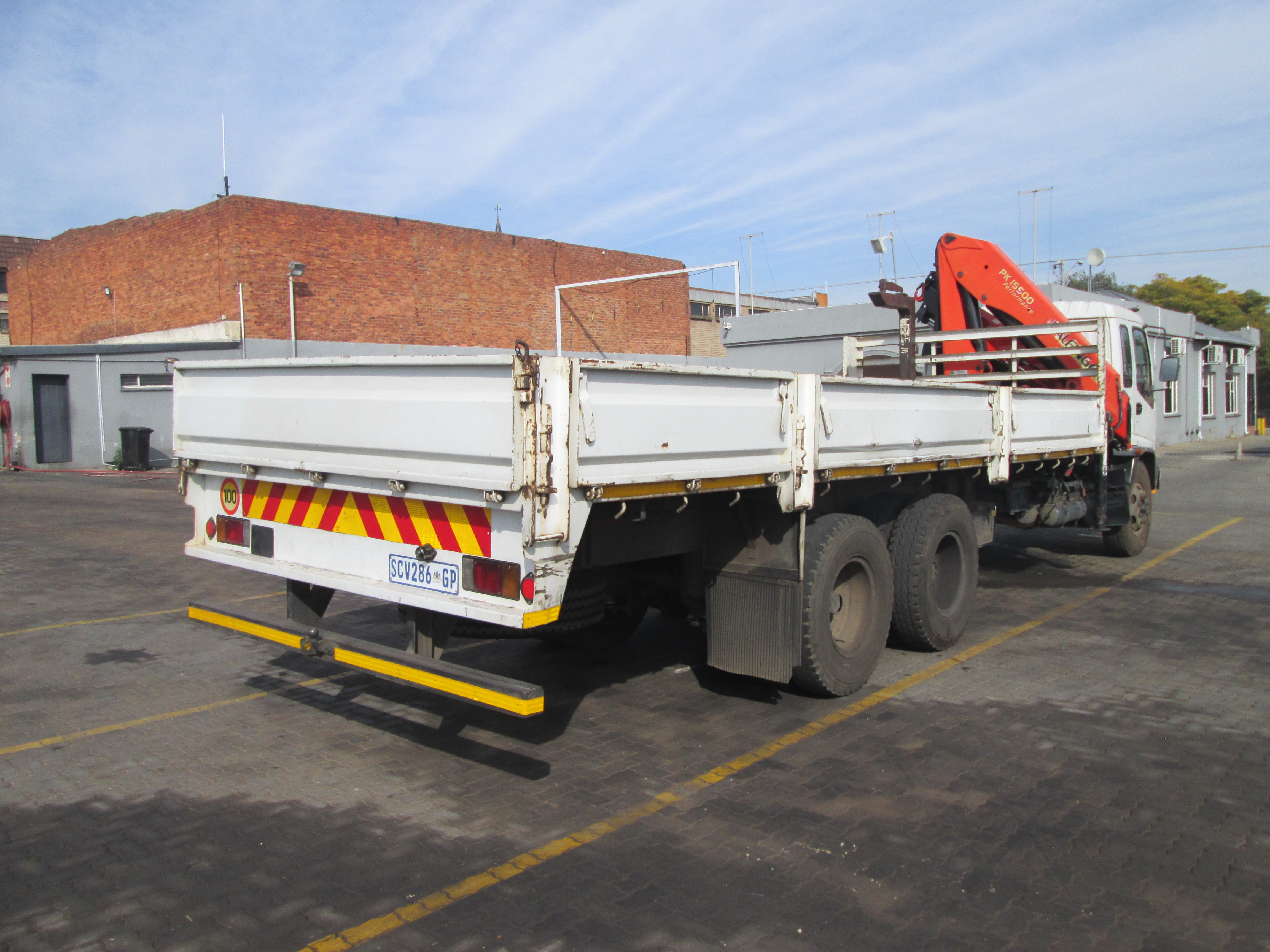 2005 ISUZU FTM1200 12TON DROPSIDE WITH PK15500 CRANE 603317KM - Image 7