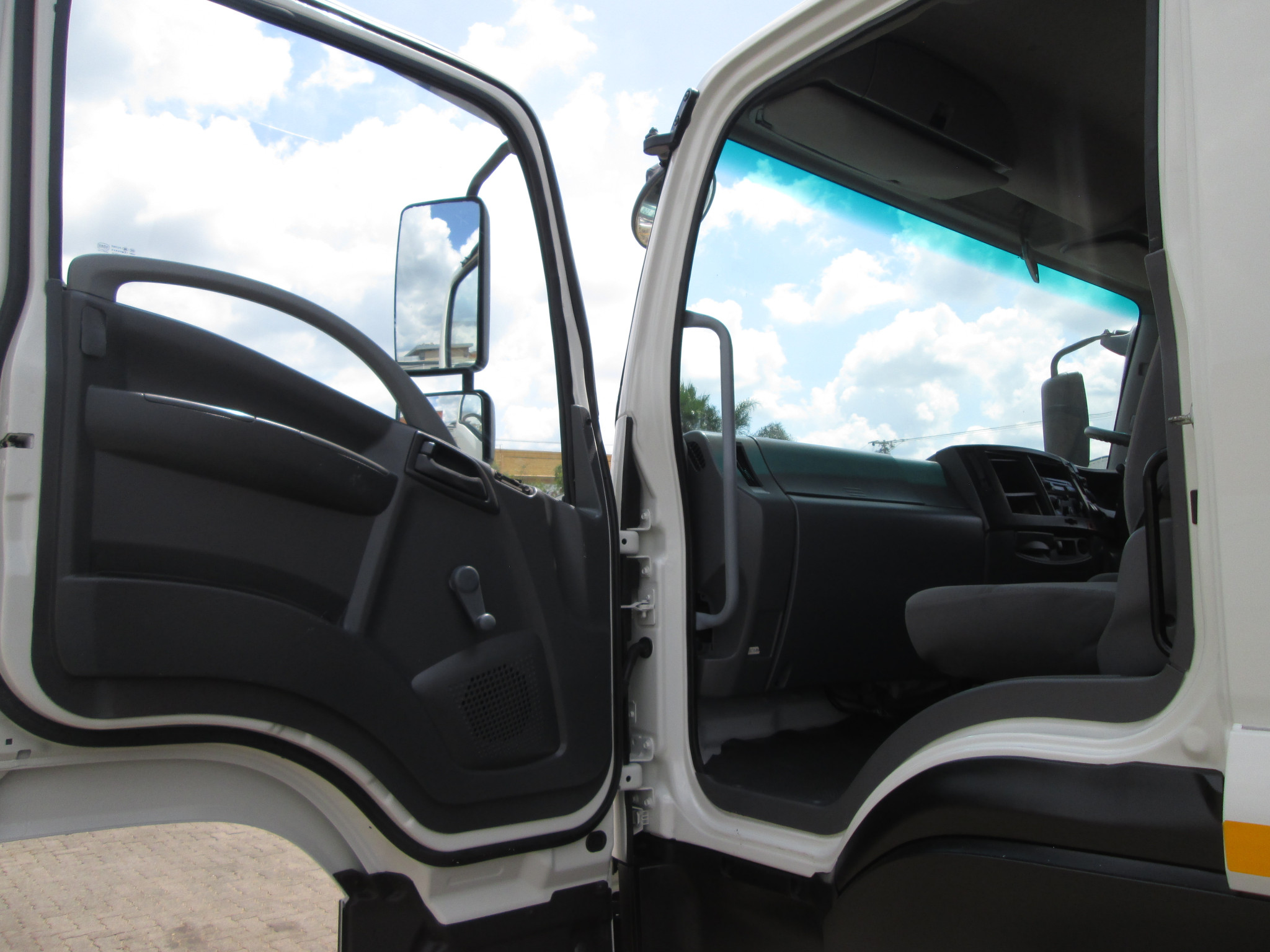 2013 ISUZU FVZ1400 10CUBE TIPPER 344649KM - Image 14