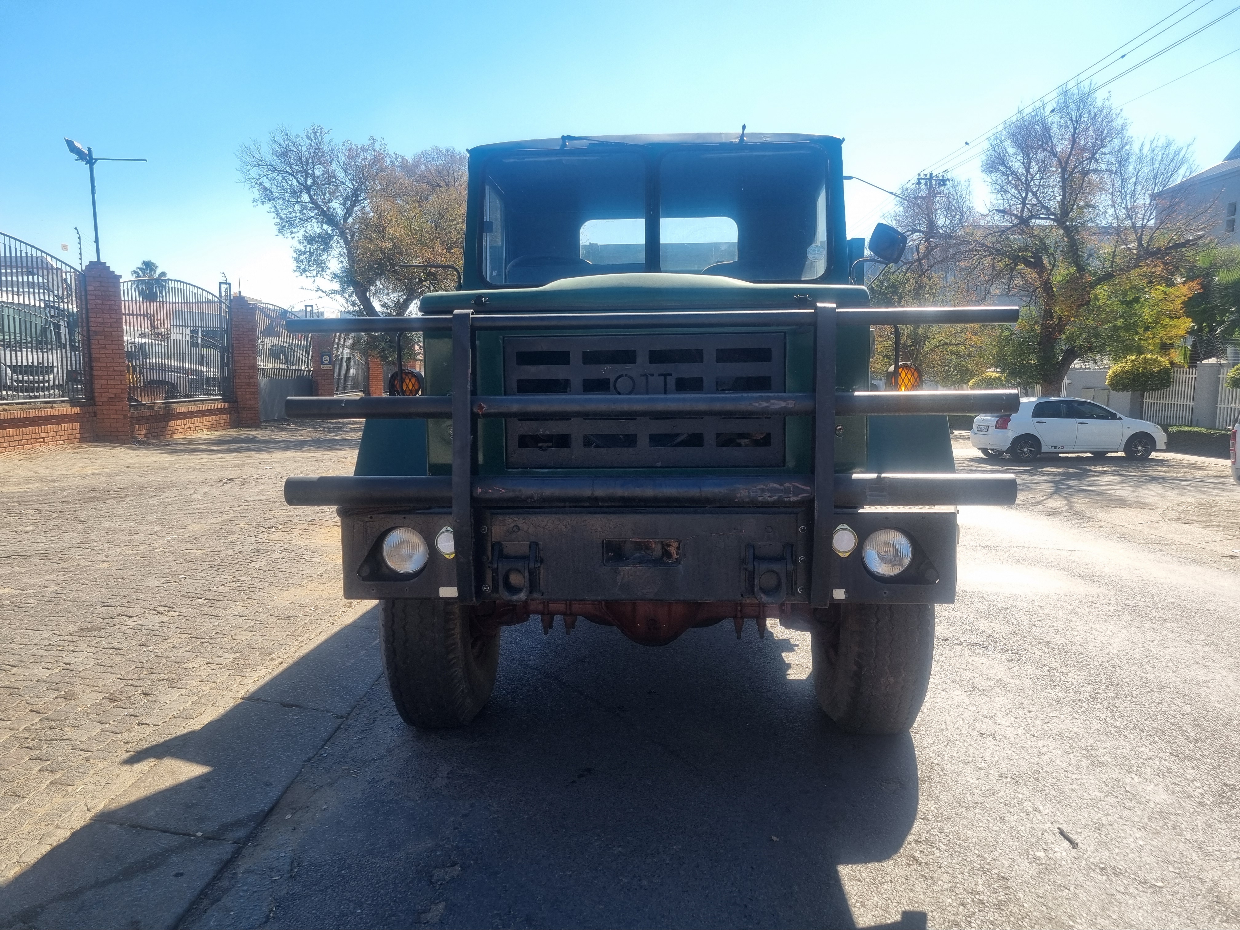 1980 SAMIL 50 4X4  8TON DROPSIDE 034688KM - Image 2