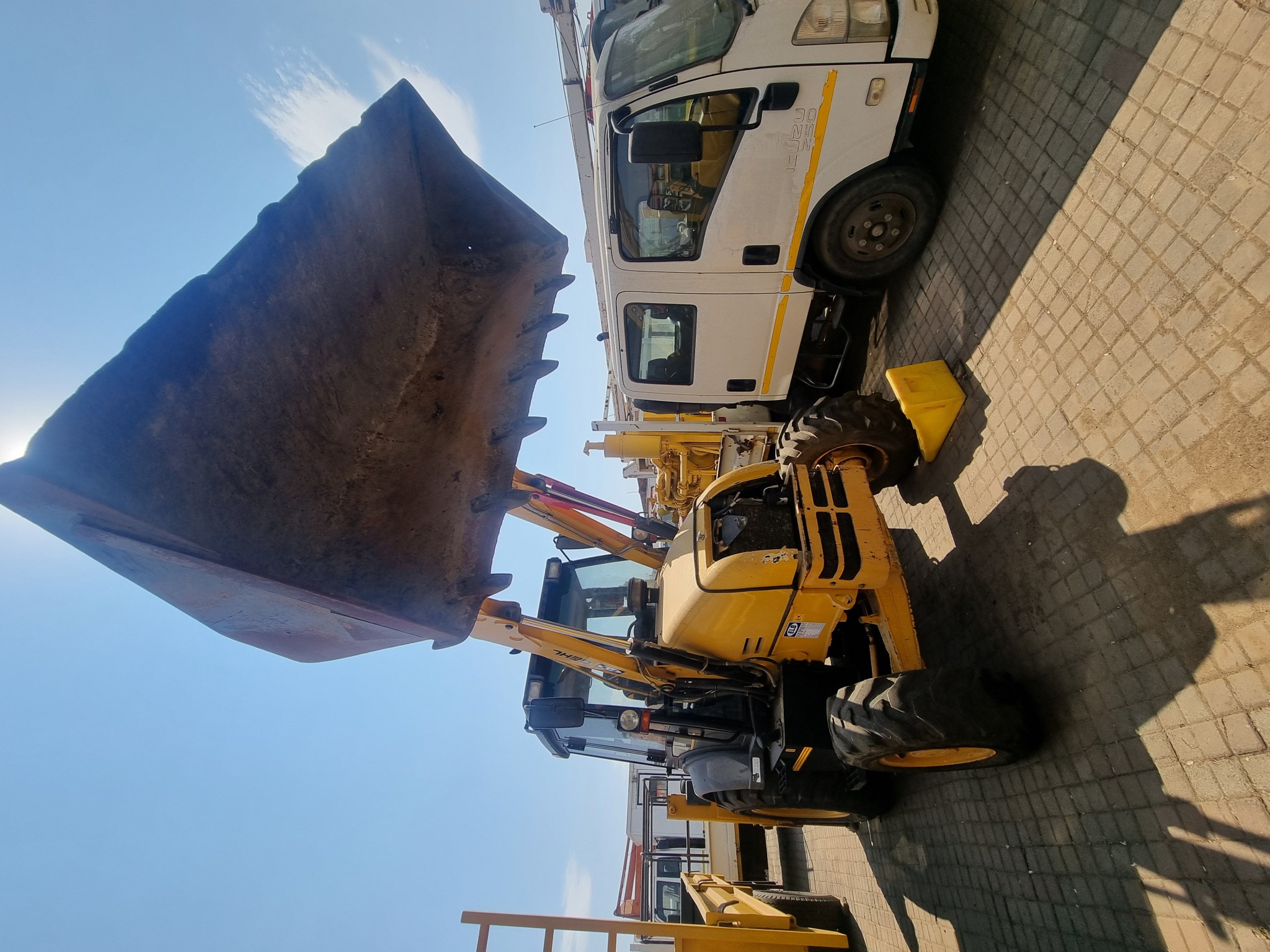 2019 MANITOU BL 844S X4  GEHL TLB - Image 4