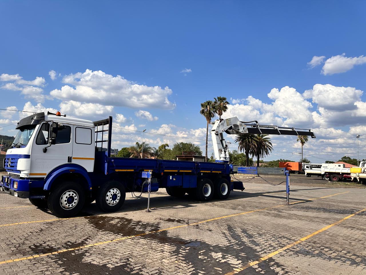 2001 MERCEDES BENZ 3235 ACTROS MP1 TWINSTEER 12TON DROPSIDE  WITH PESCI SPE560 CRANE - Image 22