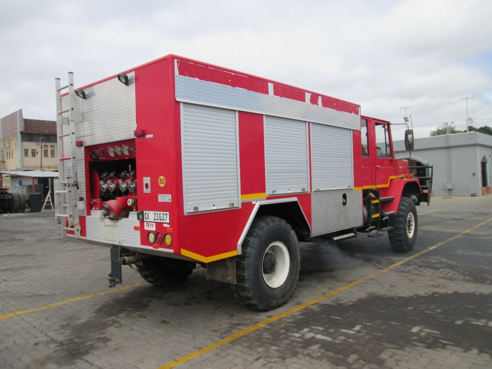 2000 SAMAG 50 FIRETRUCK 027991KM - Image 8