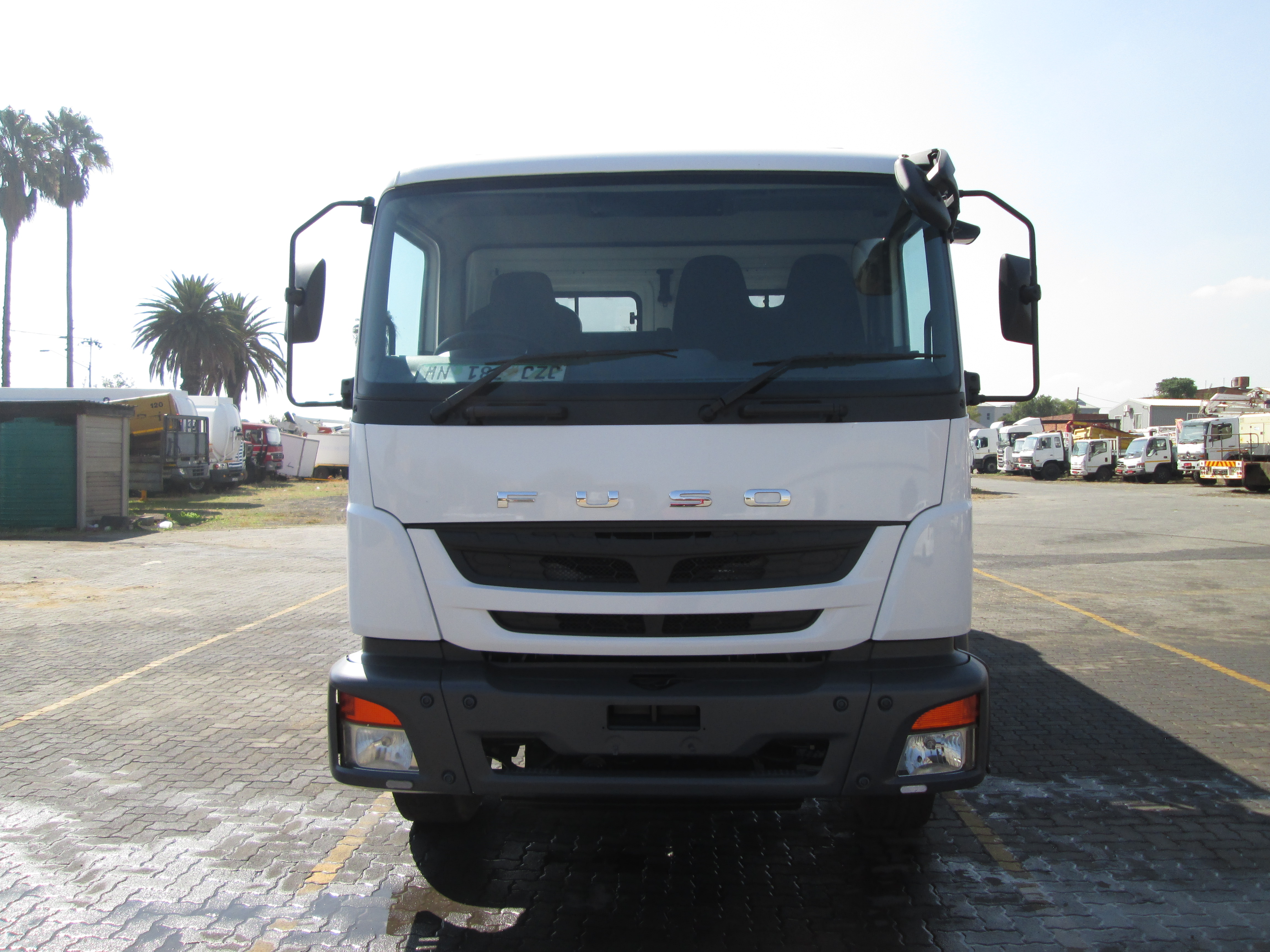 2018 FUSO FJ16-230 13CUBE COMPACTOR - Image 2
