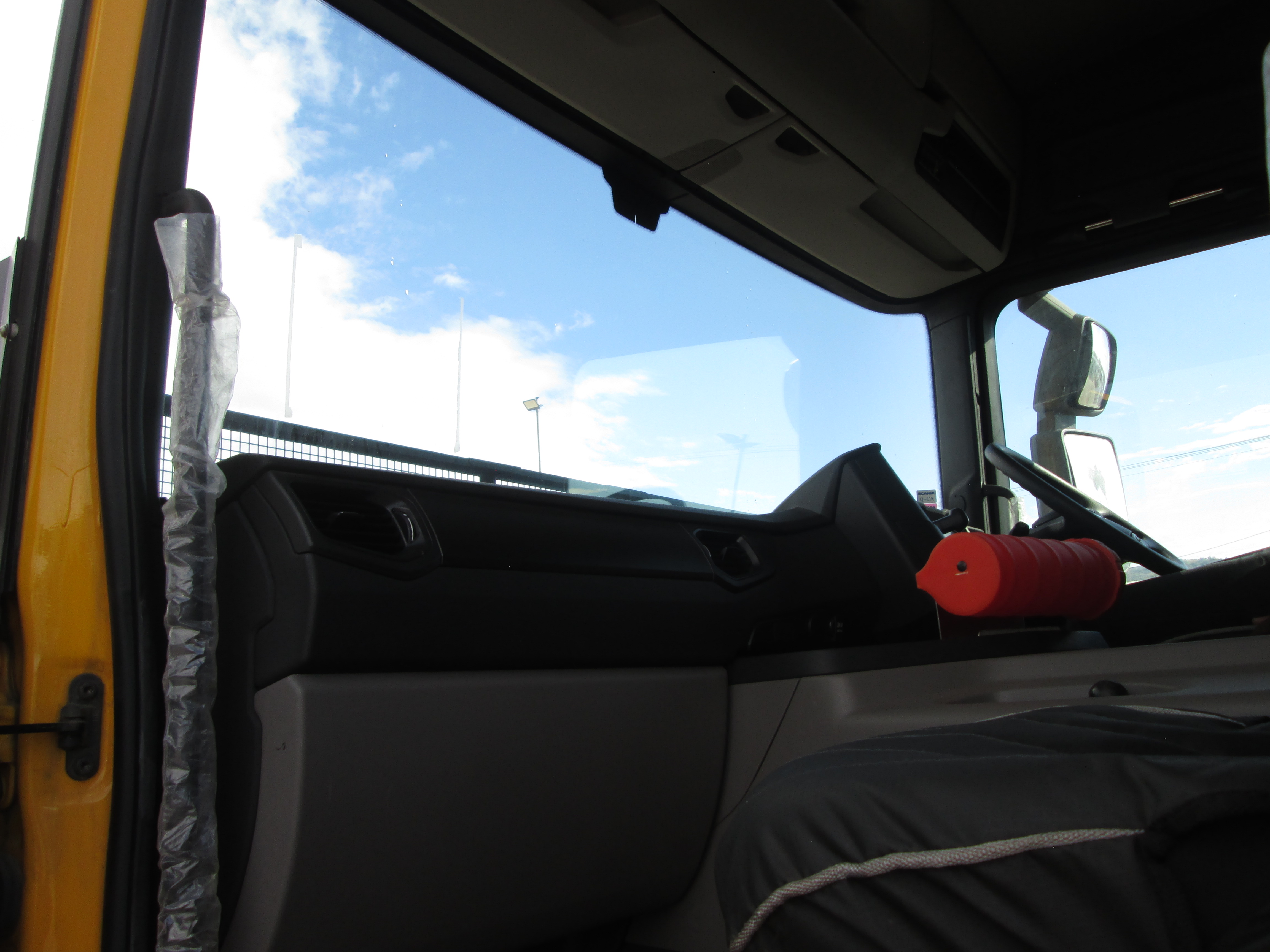2023 Scania P410 Truck Tractor 72KM - Image 21