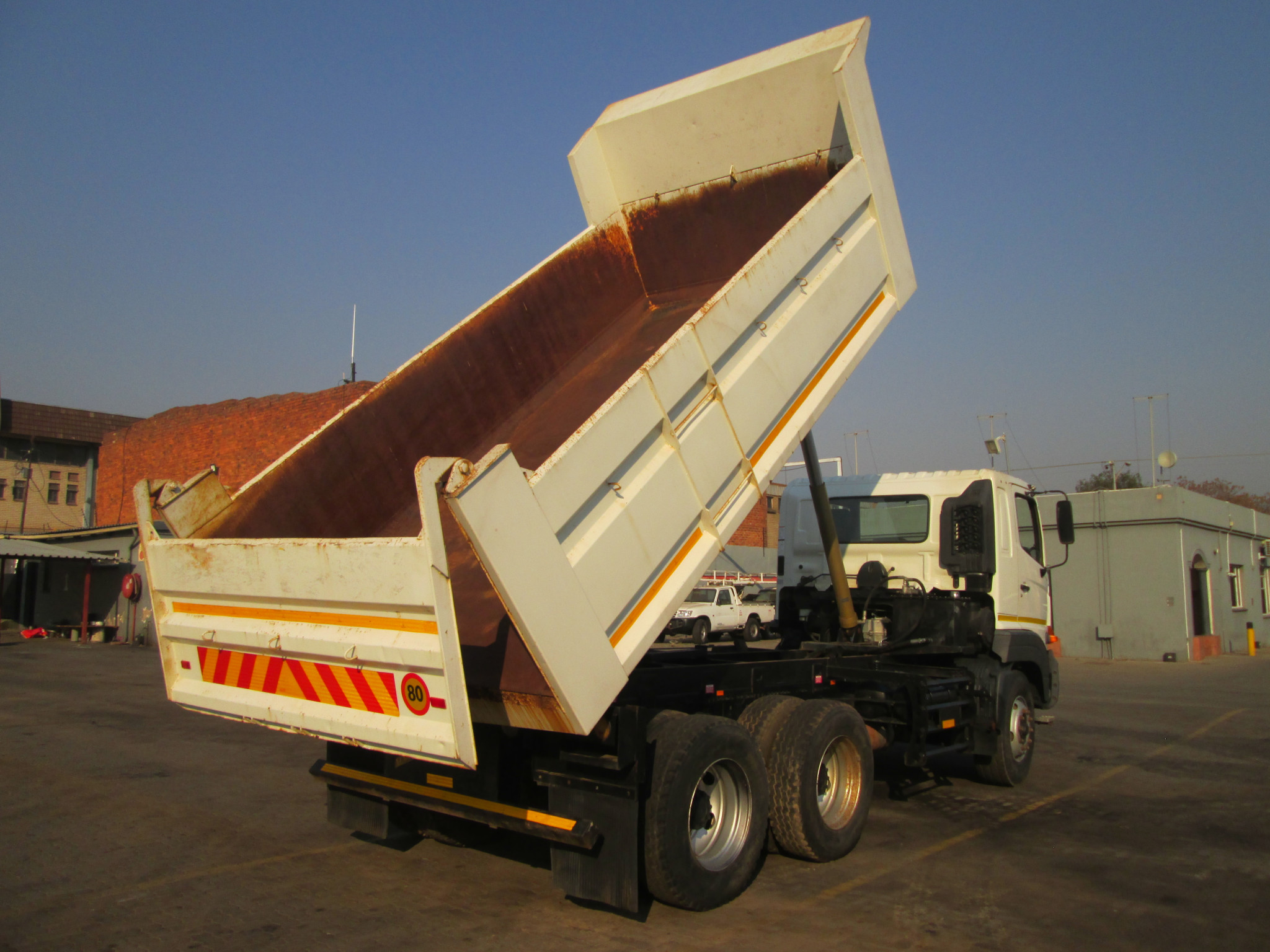 2019 HINO 500 2836 10CUBE TIPPER 51805KM - Image 15