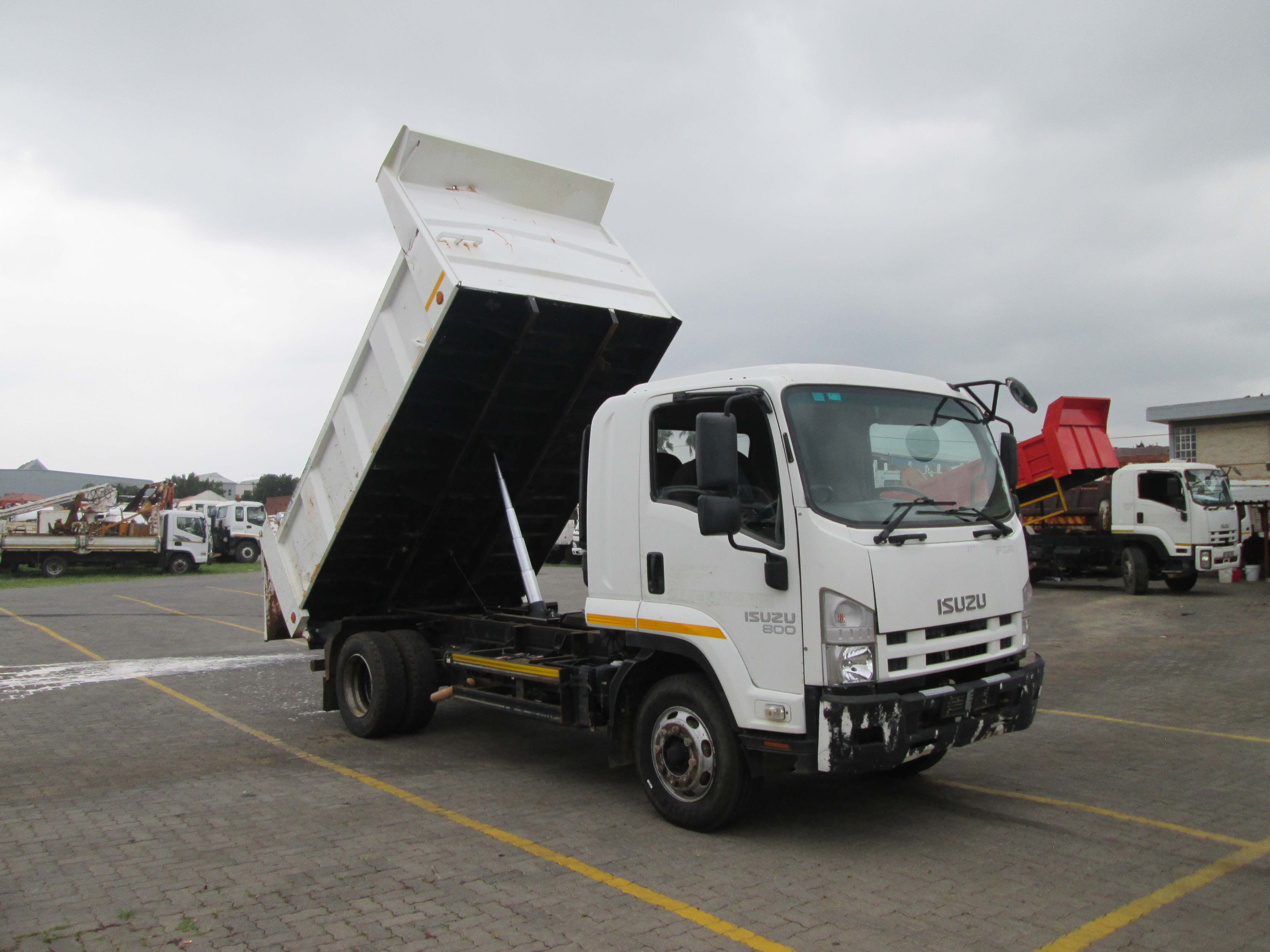 2018 ISUZU FSR800 6CUBE TIPPER - Image 15