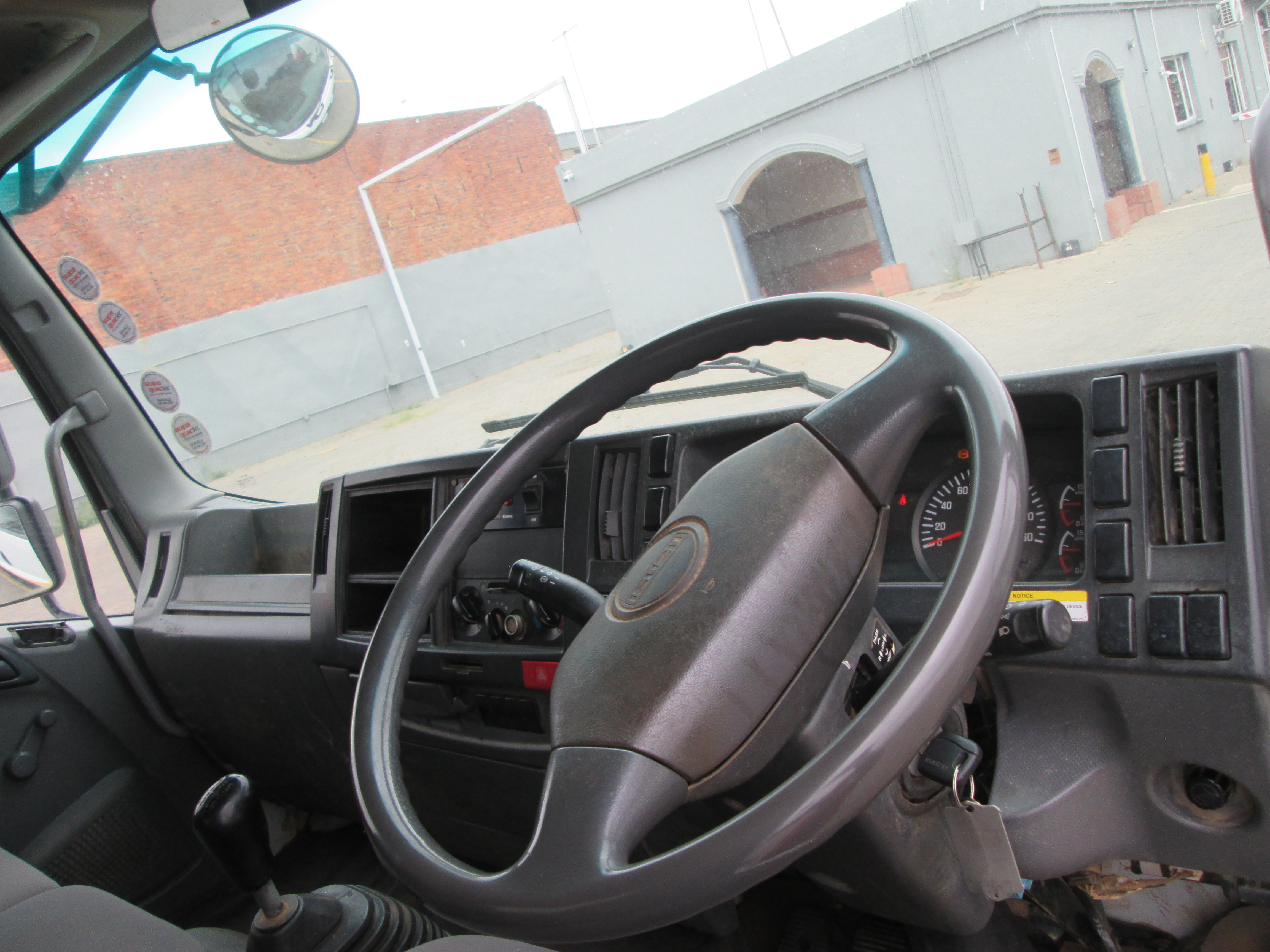 2018 ISUZU FSR800 6CUBE TIPPER - Image 12