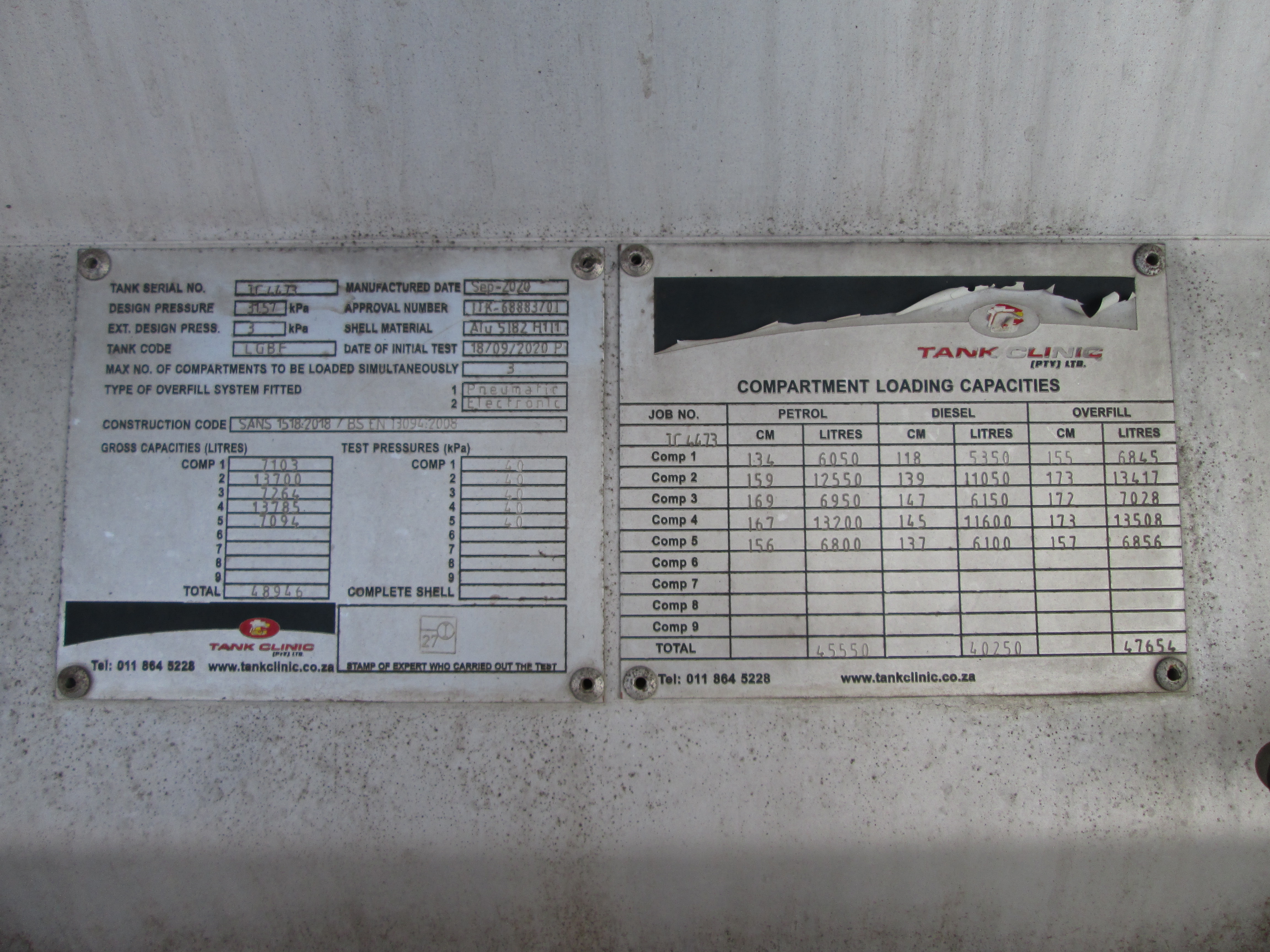 Un-usedTank Clinic 45 000l fuel tanker - Image 4