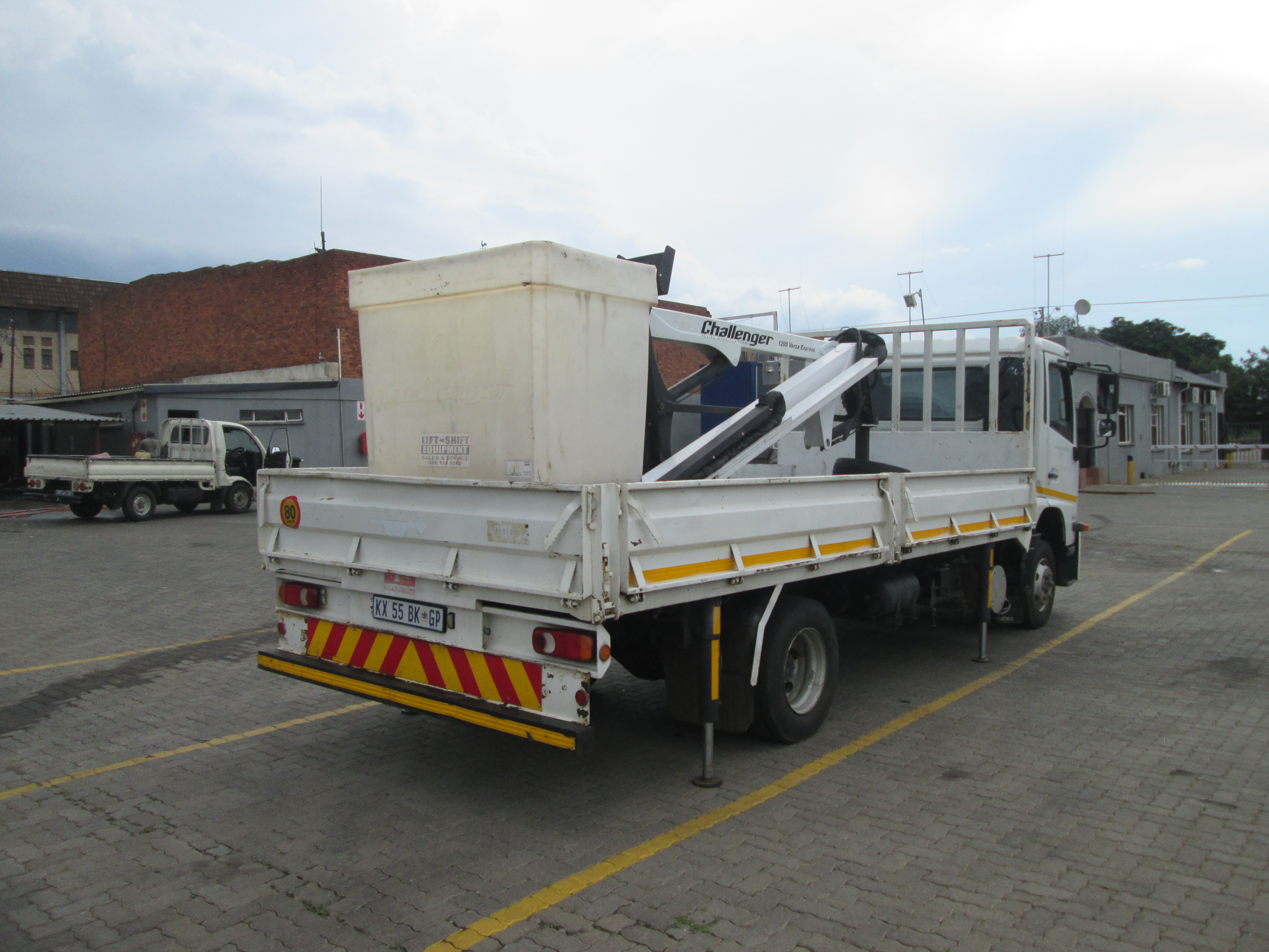 2018 UD MKE180 CRONER 12M REACH CHALLENGER 1206 VERSA EXPRESS UNIT - Image 7