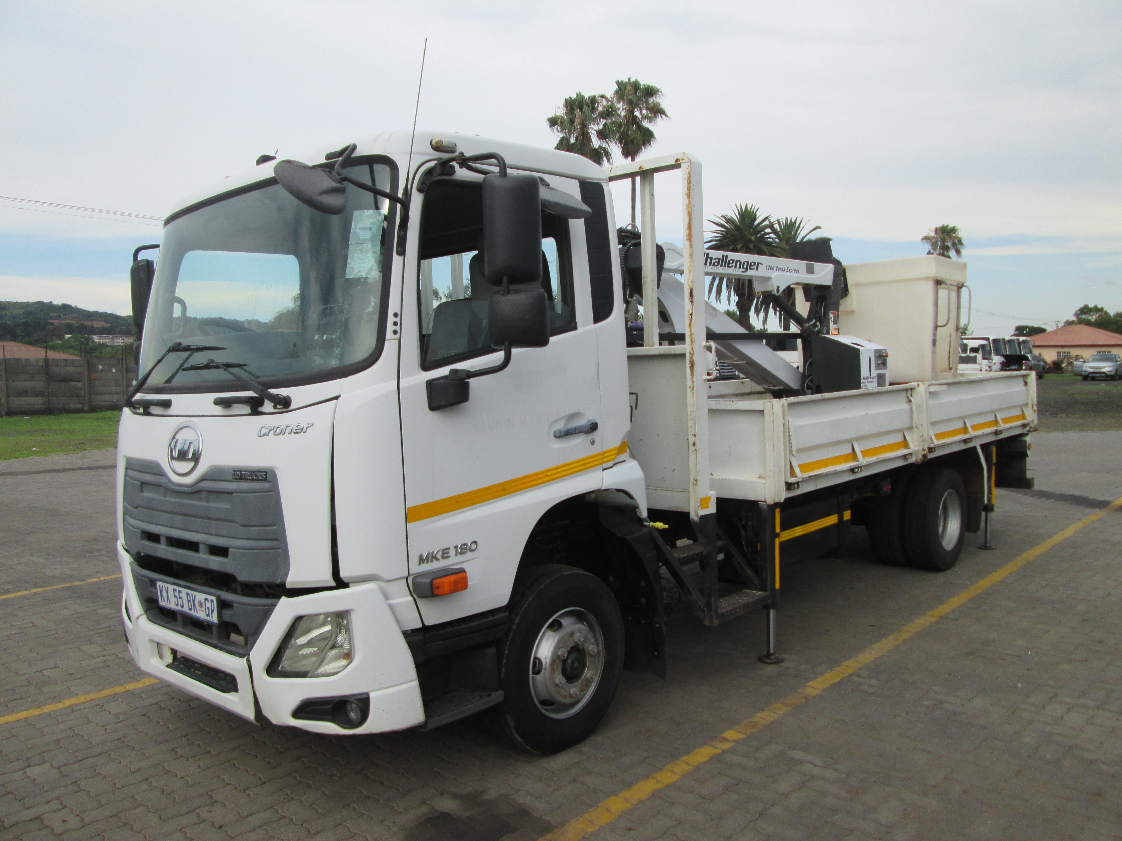 2018 UD MKE180 CRONER 12M REACH CHALLENGER 1206 VERSA EXPRESS UNIT - Image 3