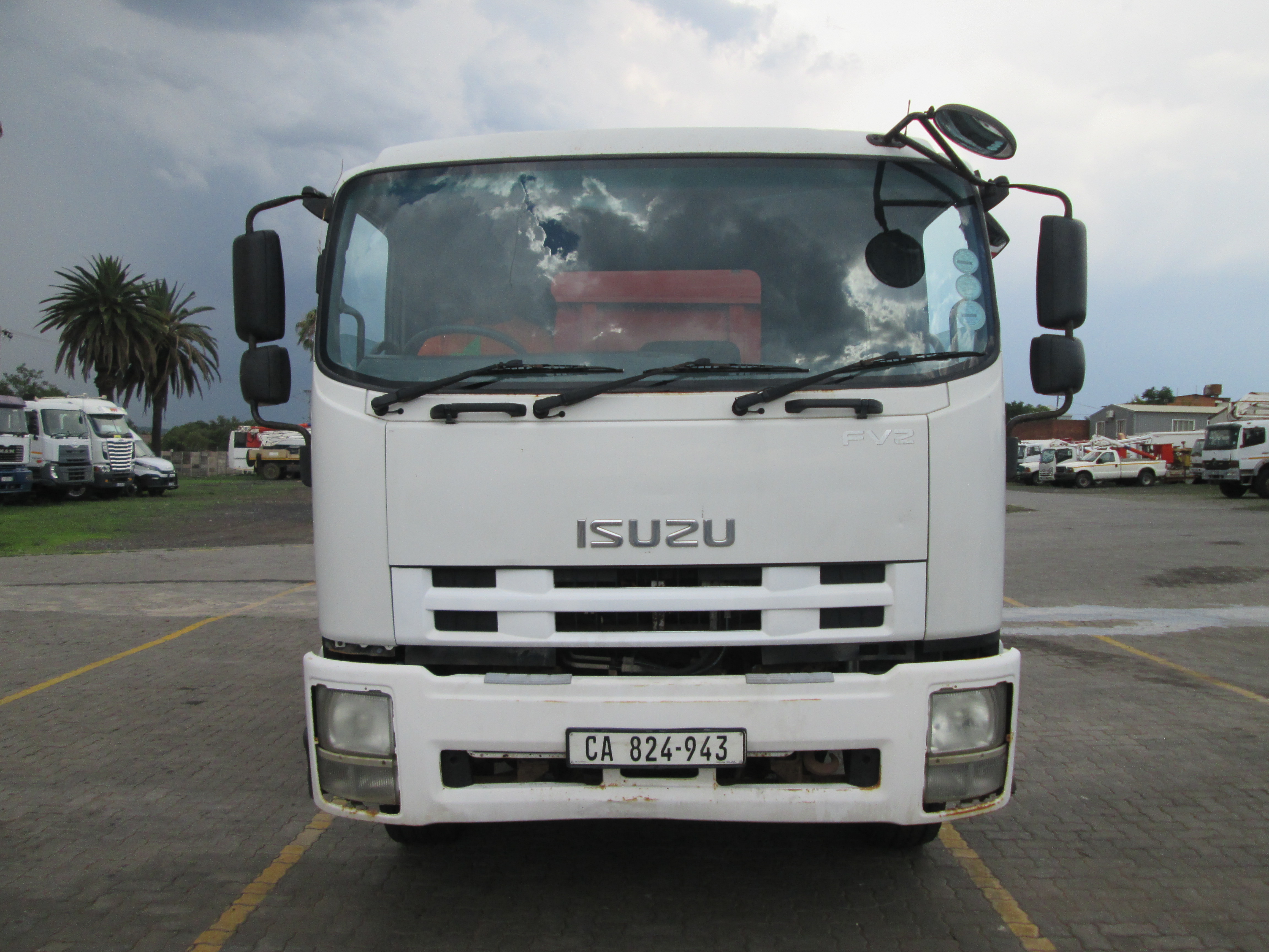 2013 ISUZU FVZ1400 10CUBE TIPPER - Image 2