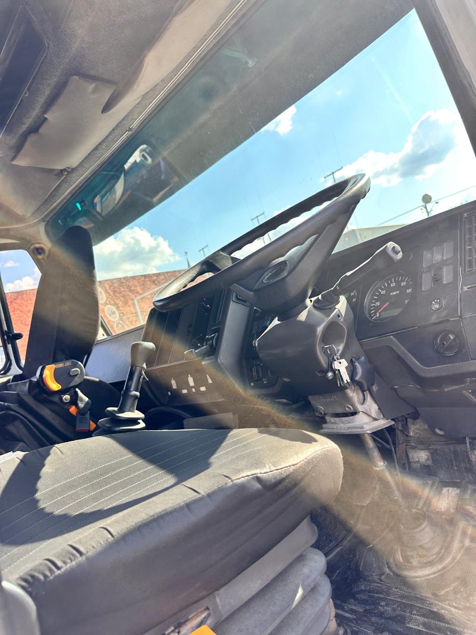 2001 MERCEDES BENZ 3235 ACTROS MP1 TWINSTEER 12TON DROPSIDE  WITH PESCI SPE560 CRANE - Image 14