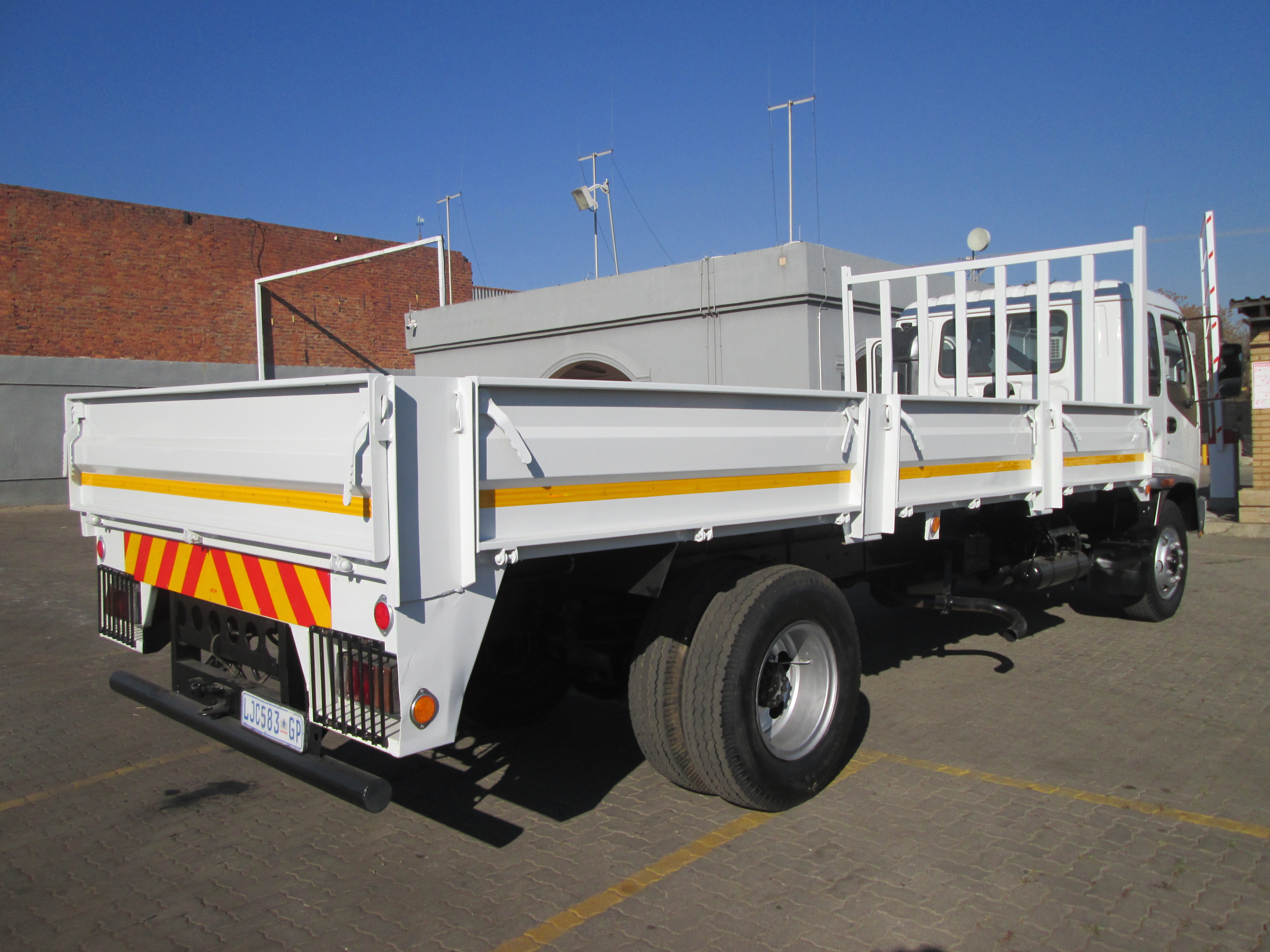2000 ISUZU FTR800 8TON DROPSIDE BODY TRUCK - 099241KM - Image 8