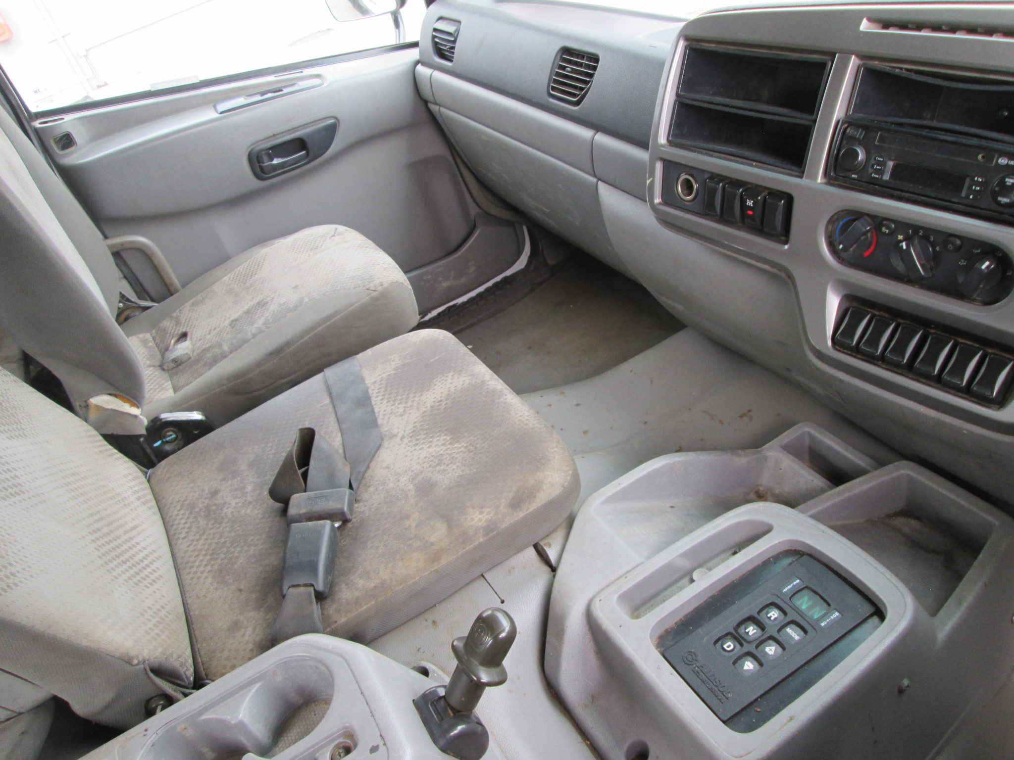 2017 UD PKE250 CRONER 8TON DROPSIDE WITH HIAB X CL 8-1 - Image 13